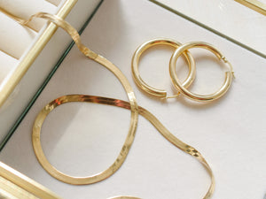 Vintage gold necklaces, folklor vintage jewelry, vintage gold chain, chain necklaces, fine gold chains