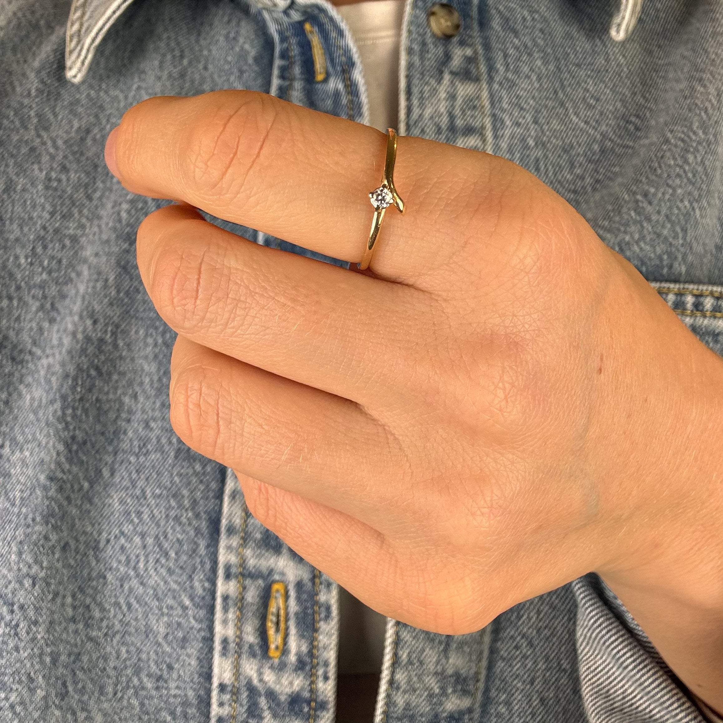 Dainty Branch Solitaire Diamond Ring