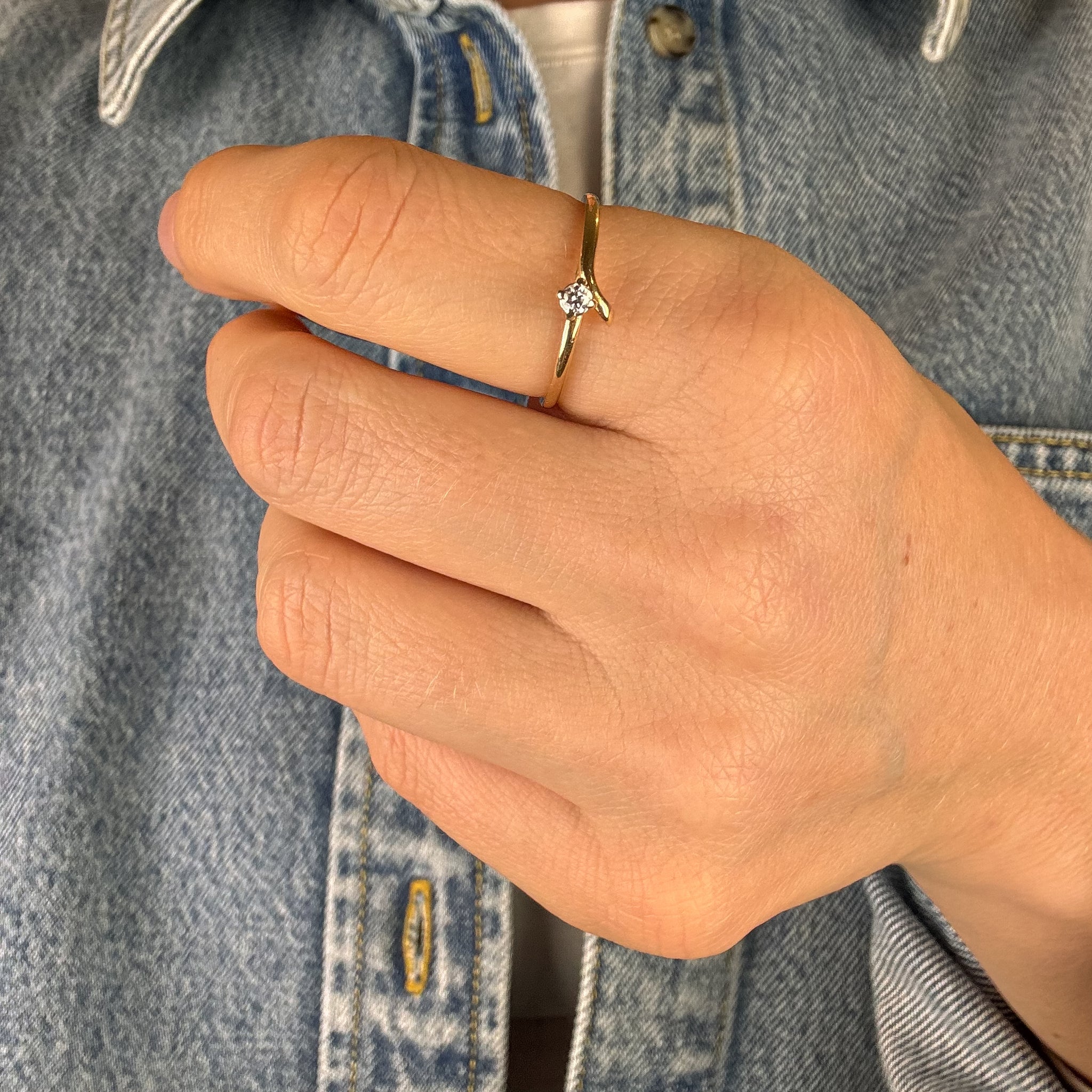 Dainty Branch Solitaire Diamond Ring