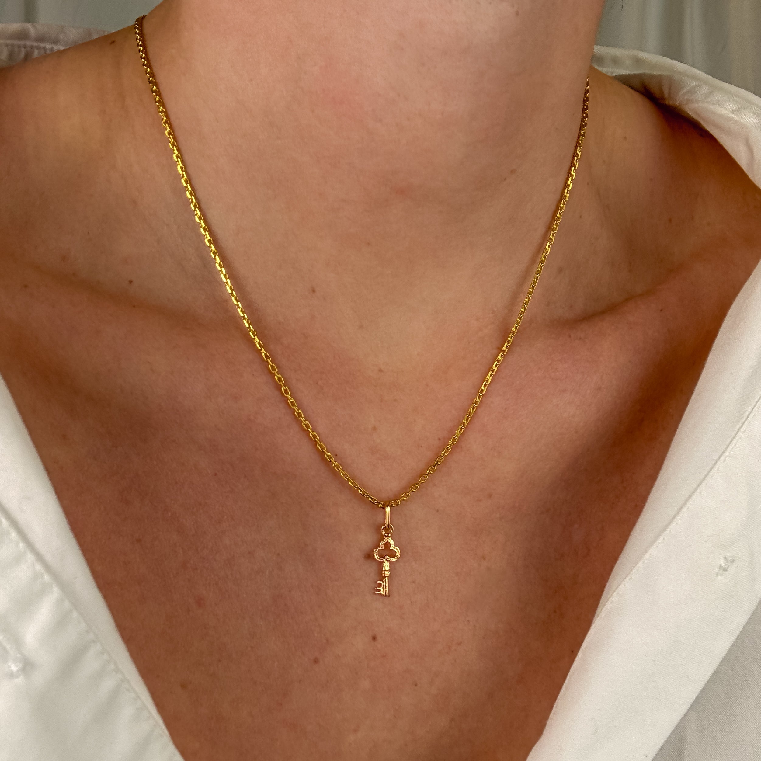Dainty Key Charm