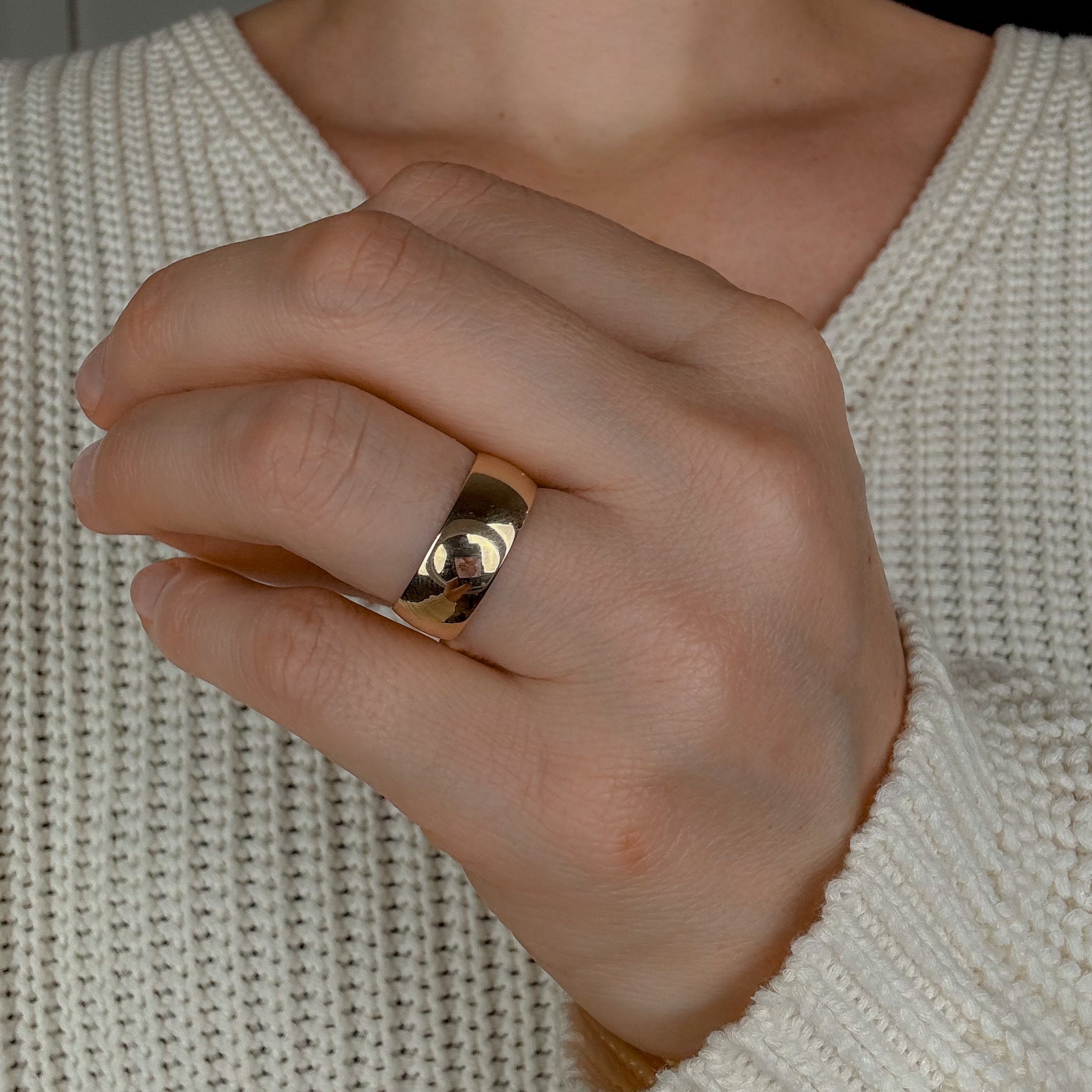 6.9 mm Wide Gold Band