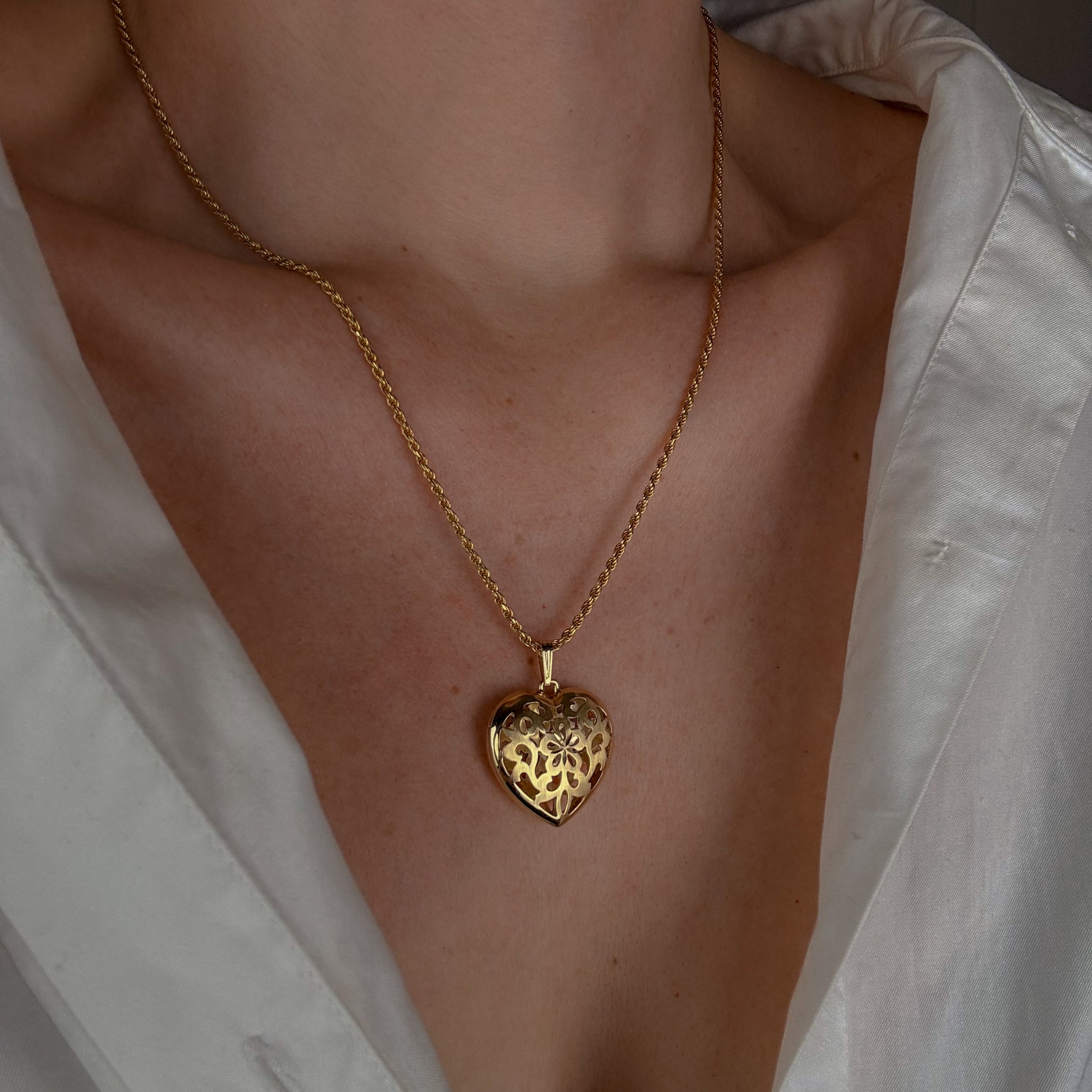 Large Filigree Gold Heart Pendant