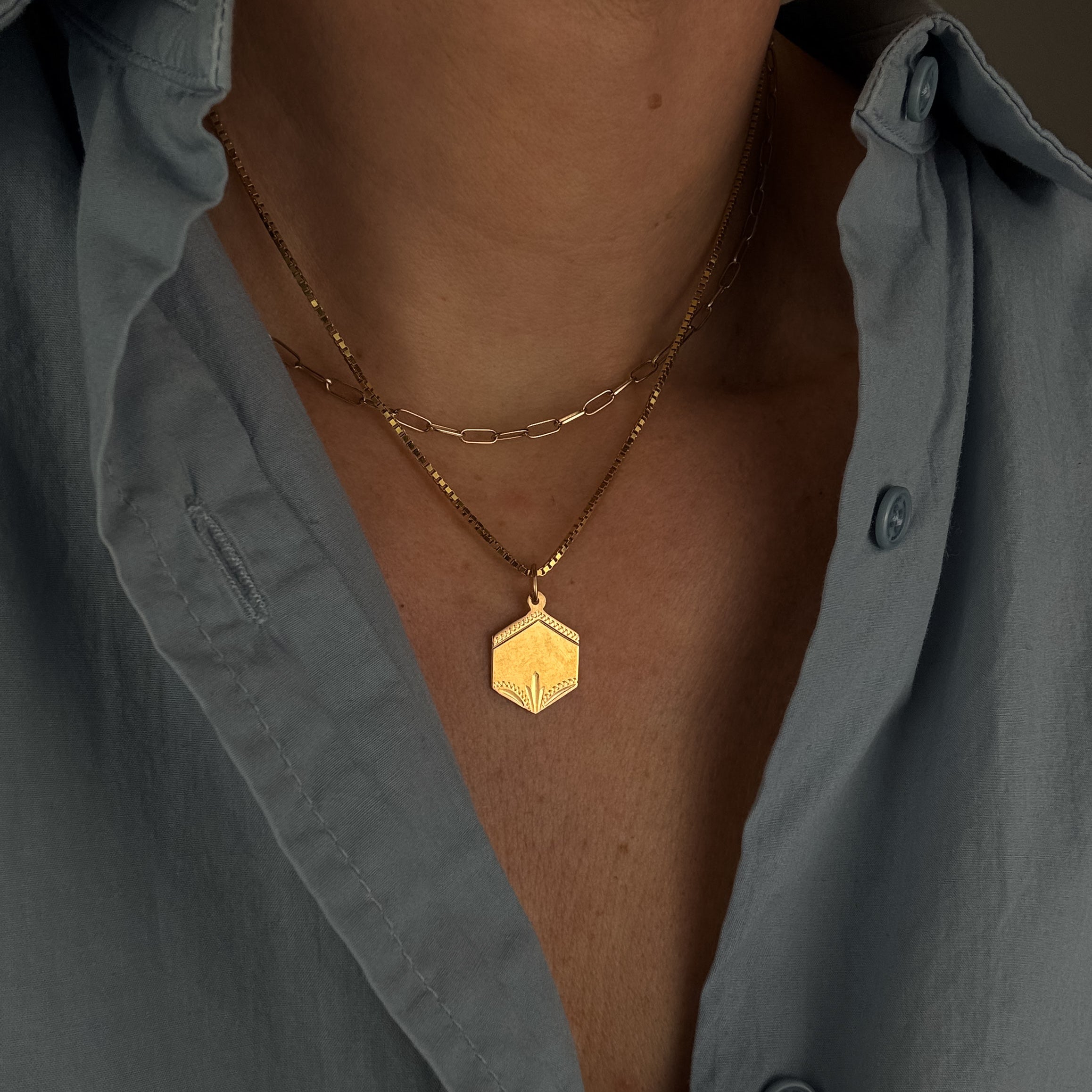 Engraveable Art Deco-Style Pendant