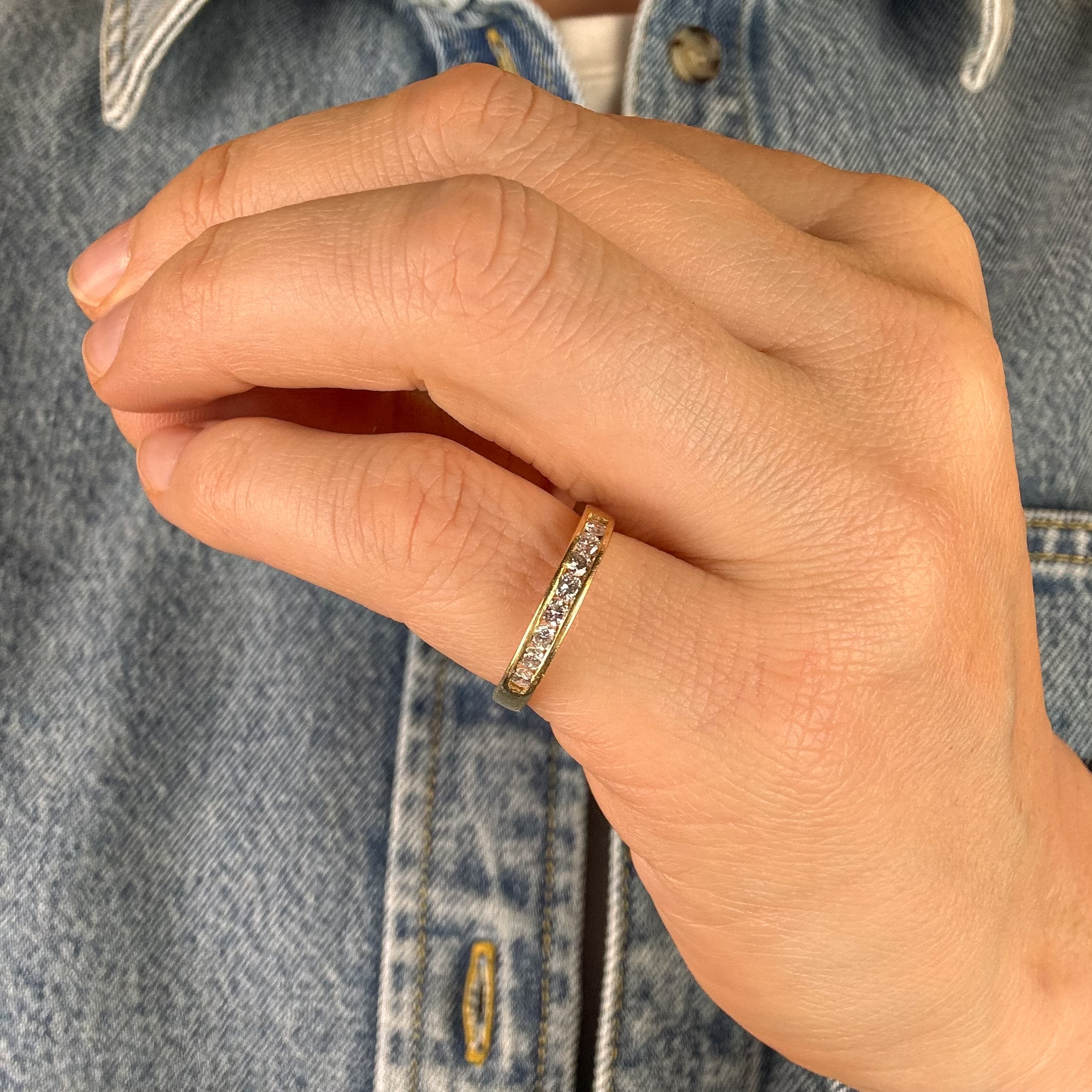 Channel Set 8 Diamond Band
