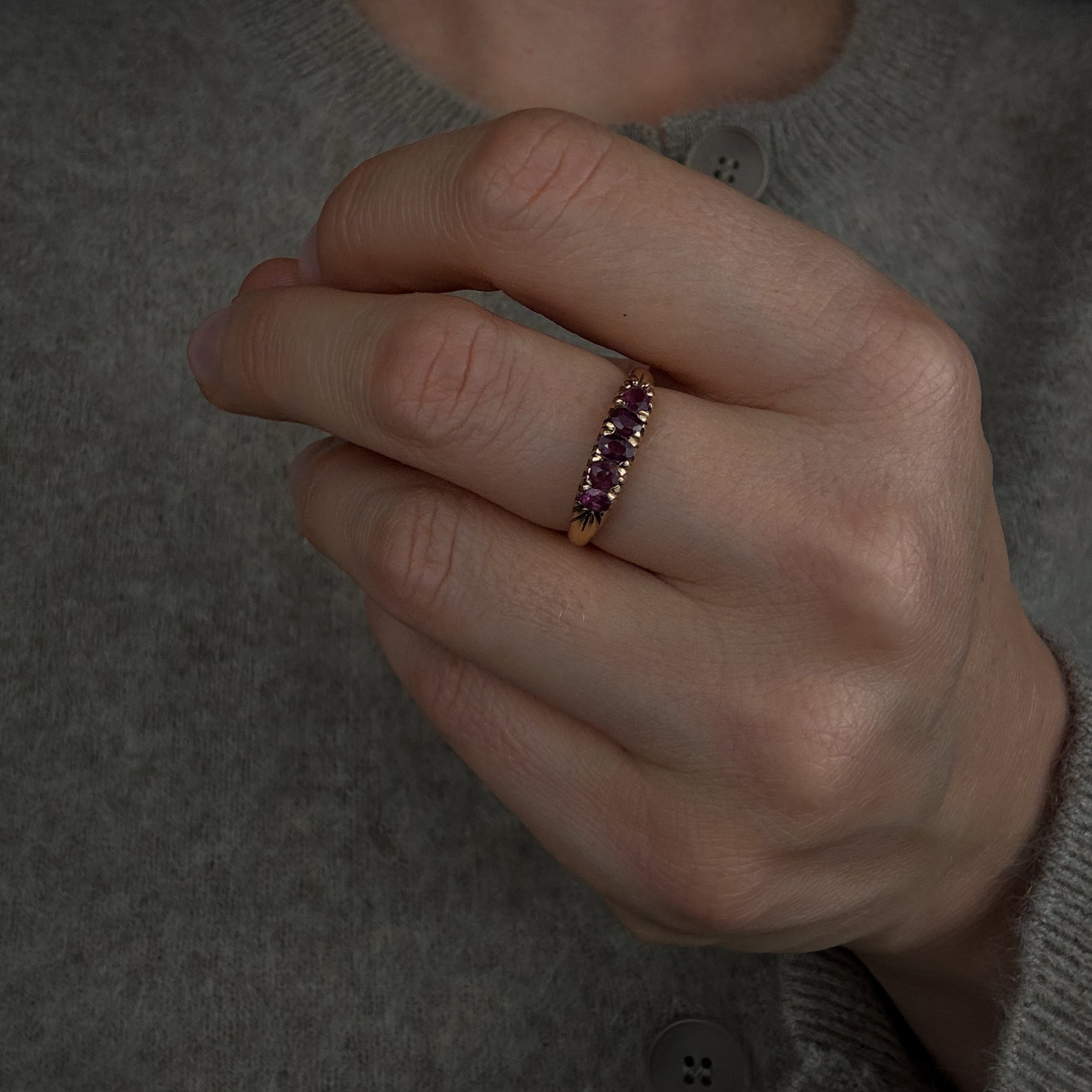 Antique 5 Ruby Band