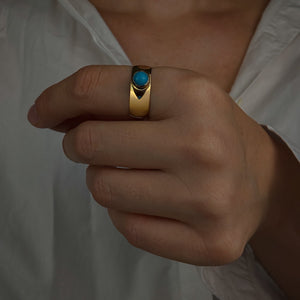 Turquoise Cabochon Ring
