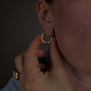 22.5mm Twist Detail Hoops