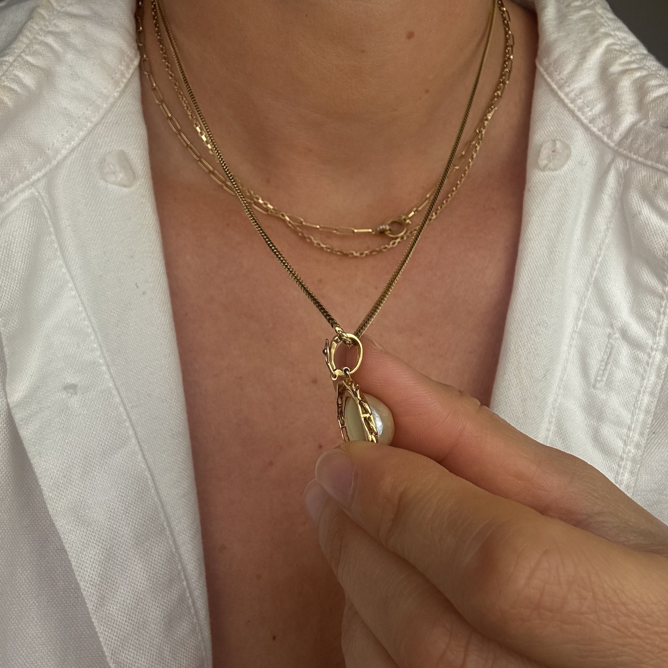 Mabé Pearl Pendant