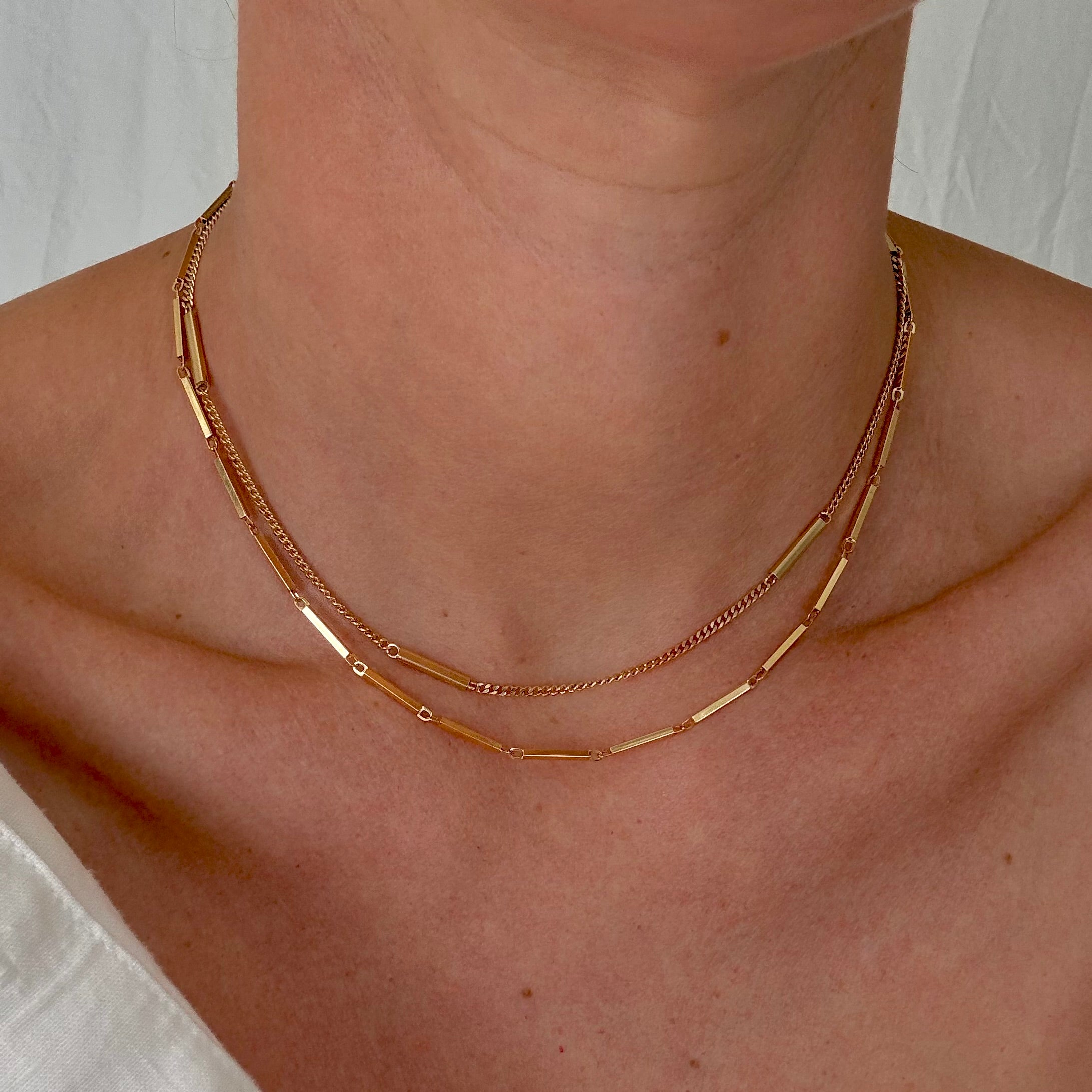 15.5" Curb and Bar Link Chain Necklace
