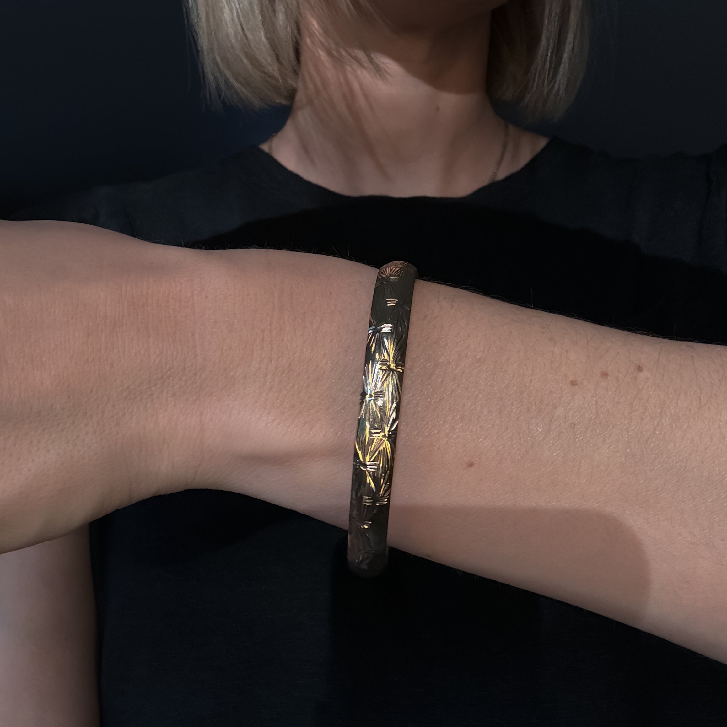 63.5 mm Dazzling Gold Bangle Bracelet