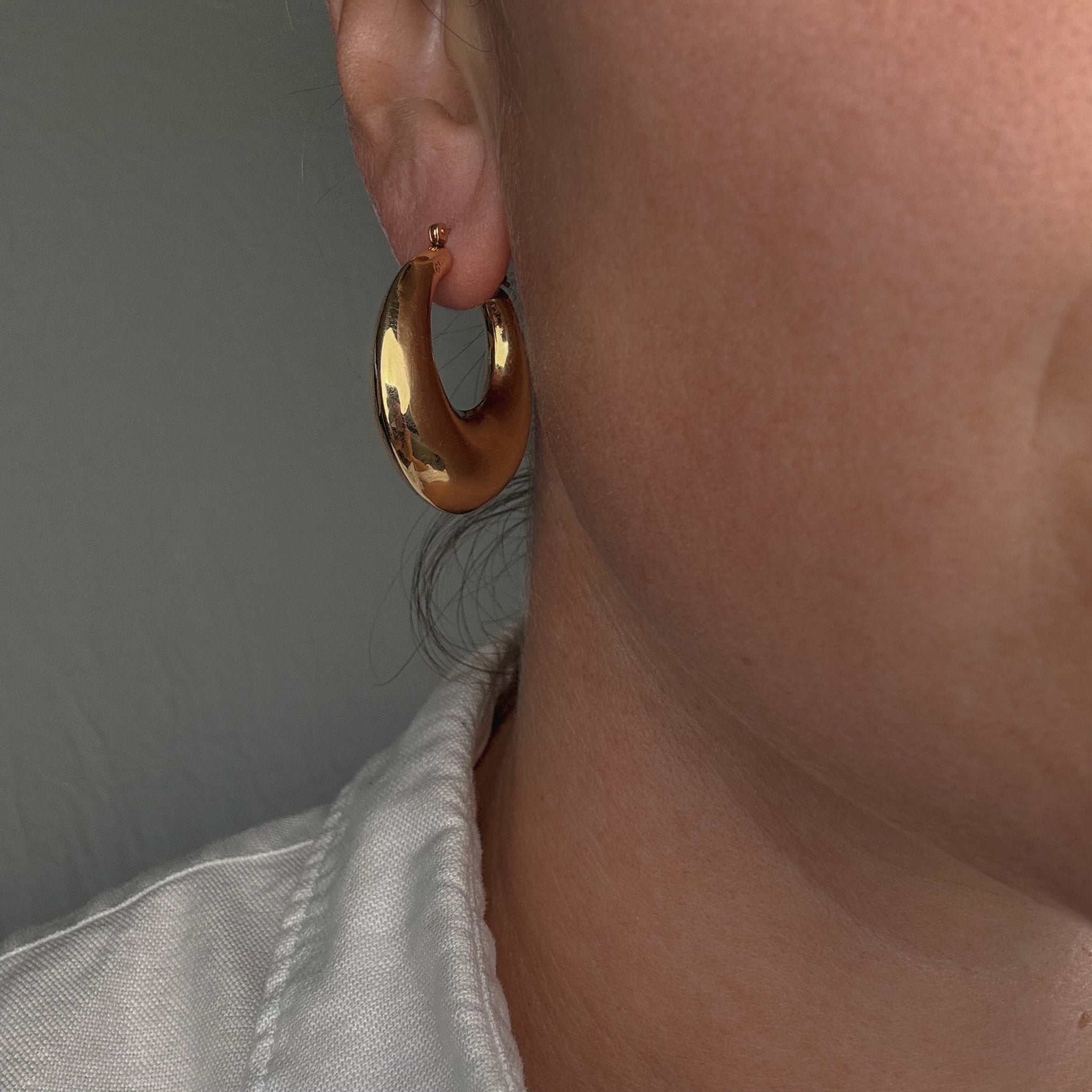 33.2 mm Puffy Large Gold Hoops