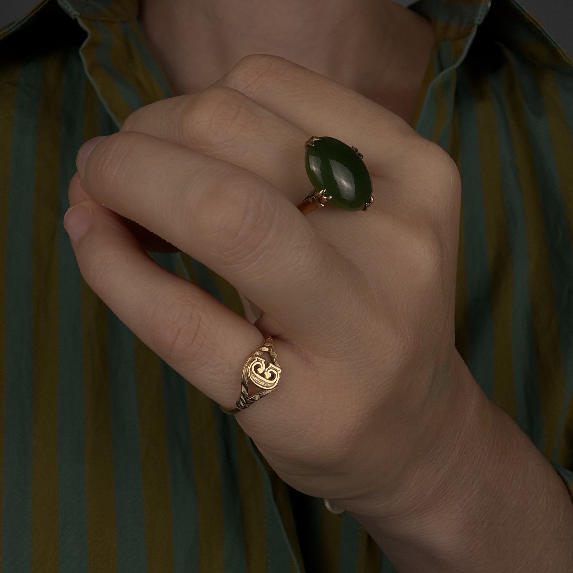 'G' Signet Ring