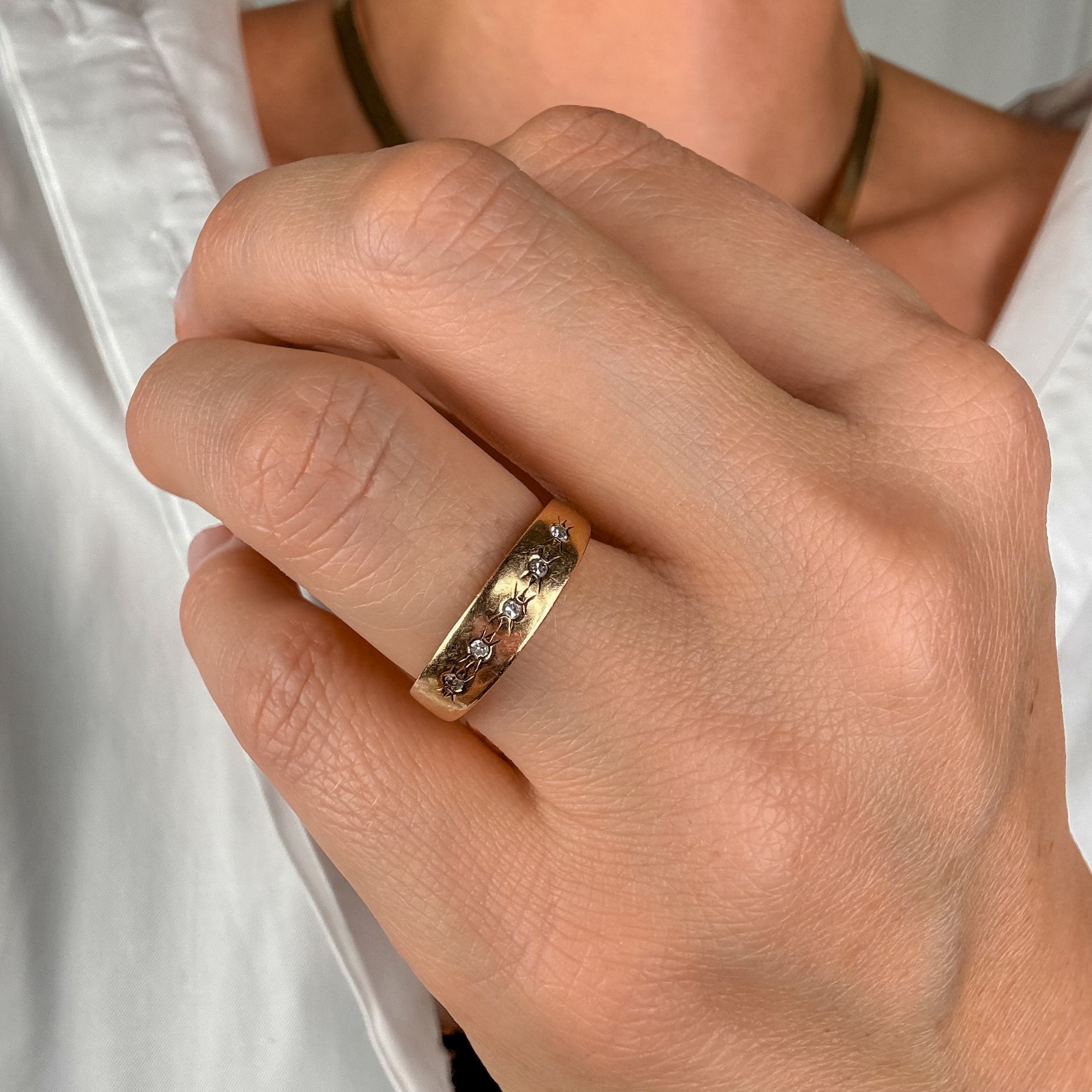 5 Diamond Starburst Gold Band