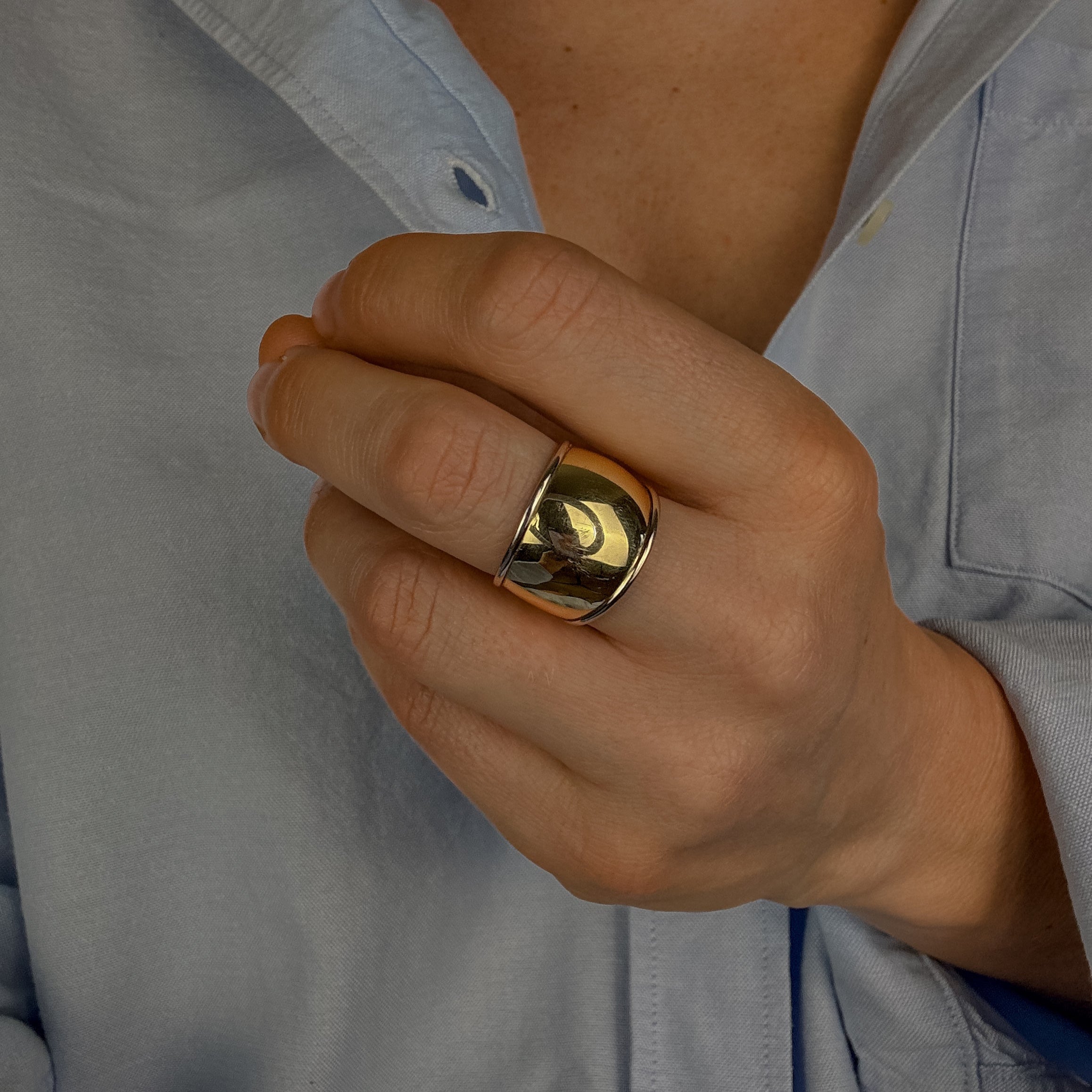 15.6mm Wide Gold Band