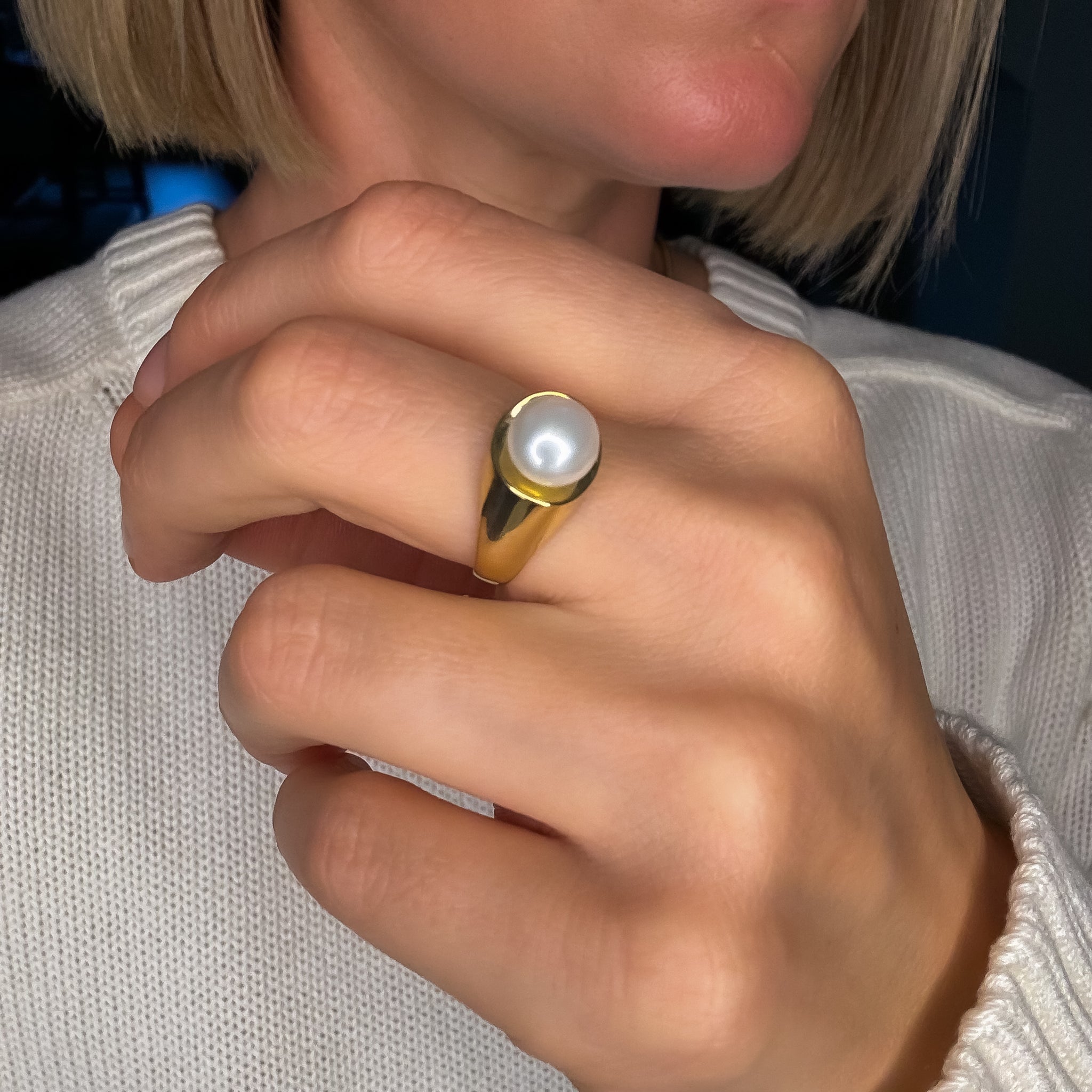 Organic Pearl Signet Ring