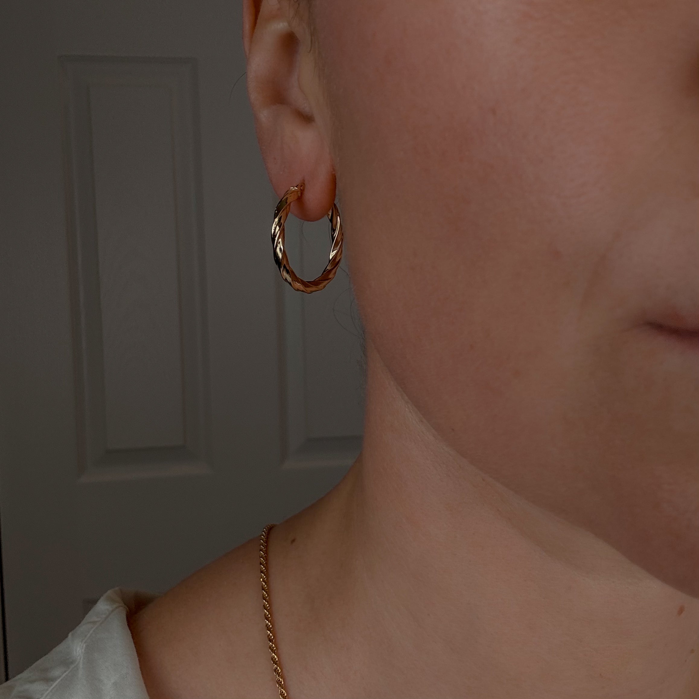25 mm Twisted Gold Hoop Earrings
