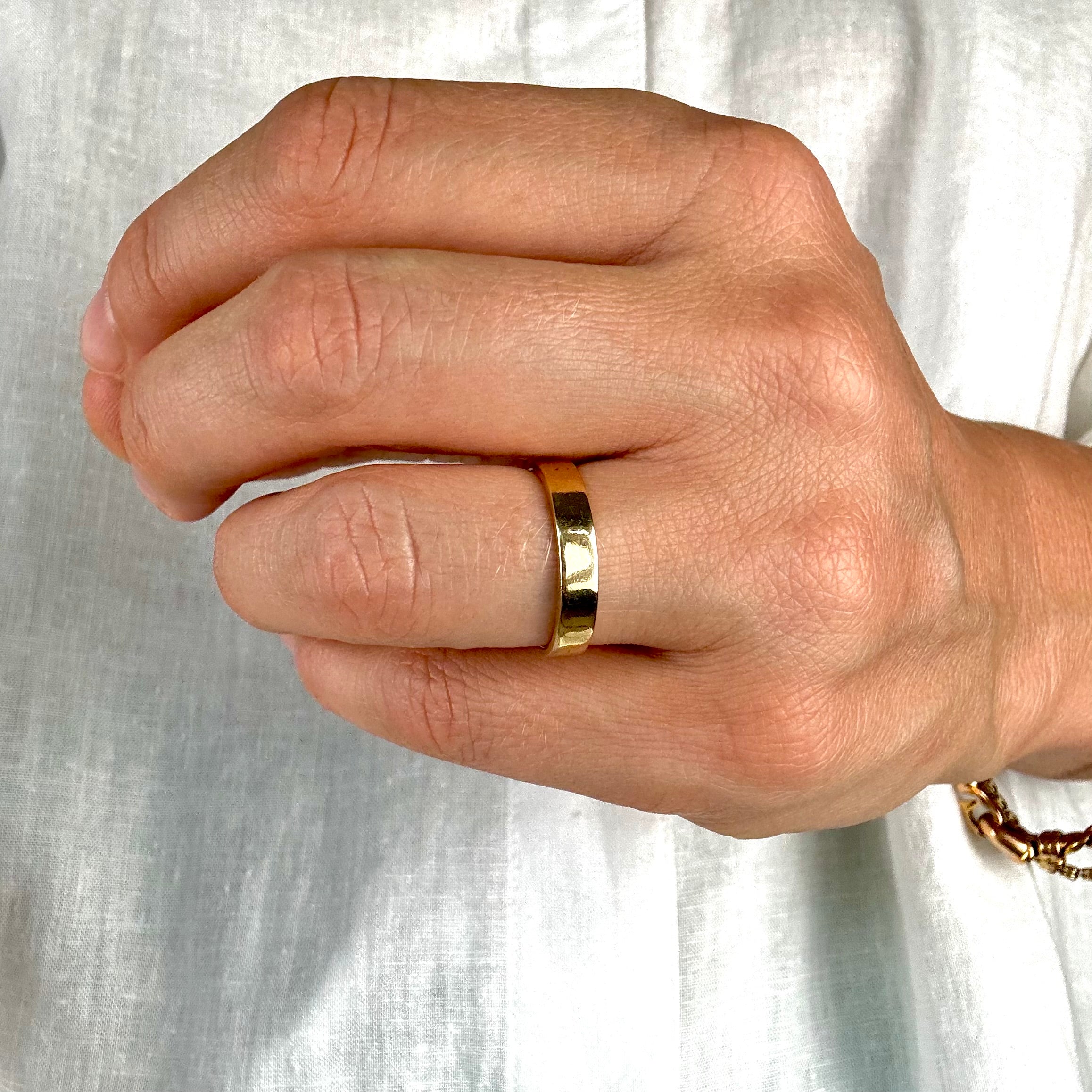 vintage 3.7 mm Gold Band