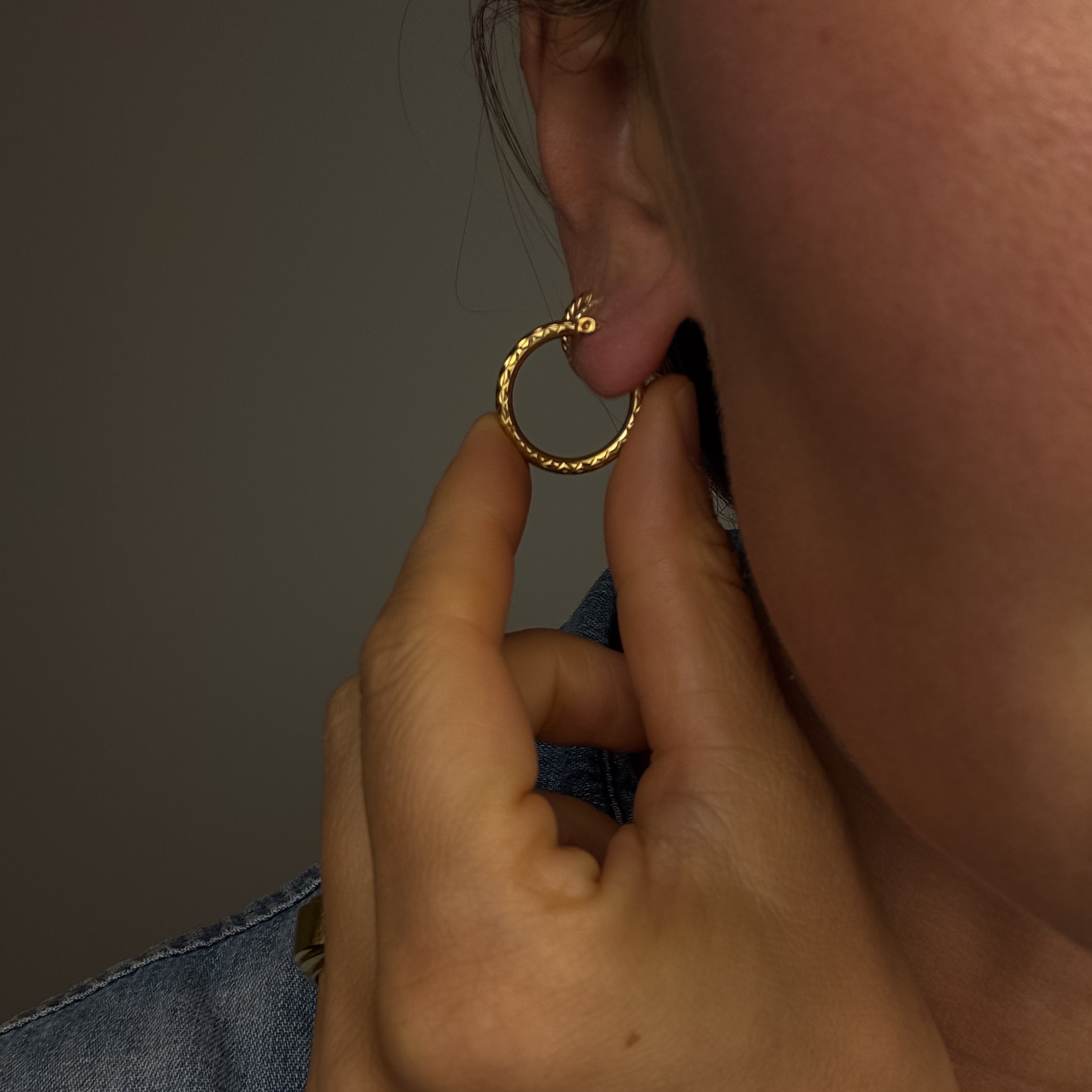 20.5mm Diamond Cut Hoops