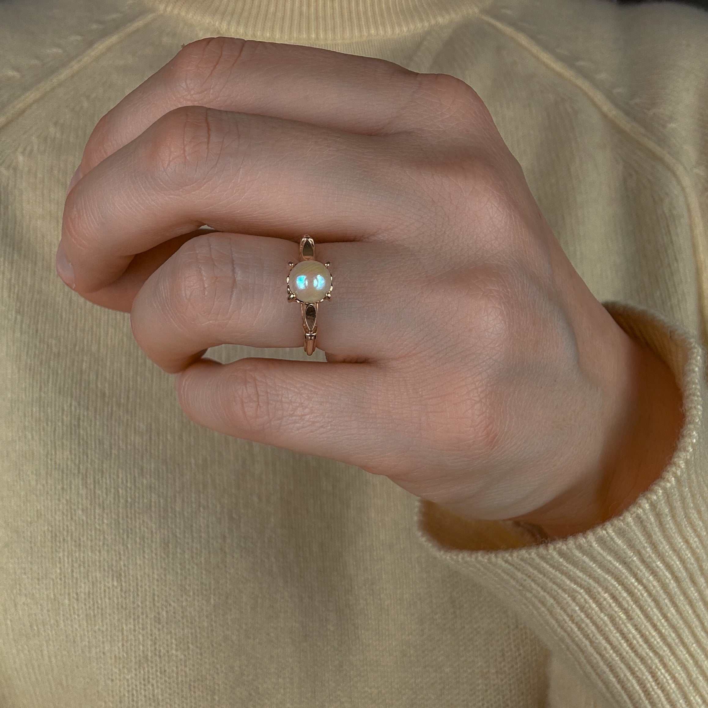 Solitaire Pearl Ring