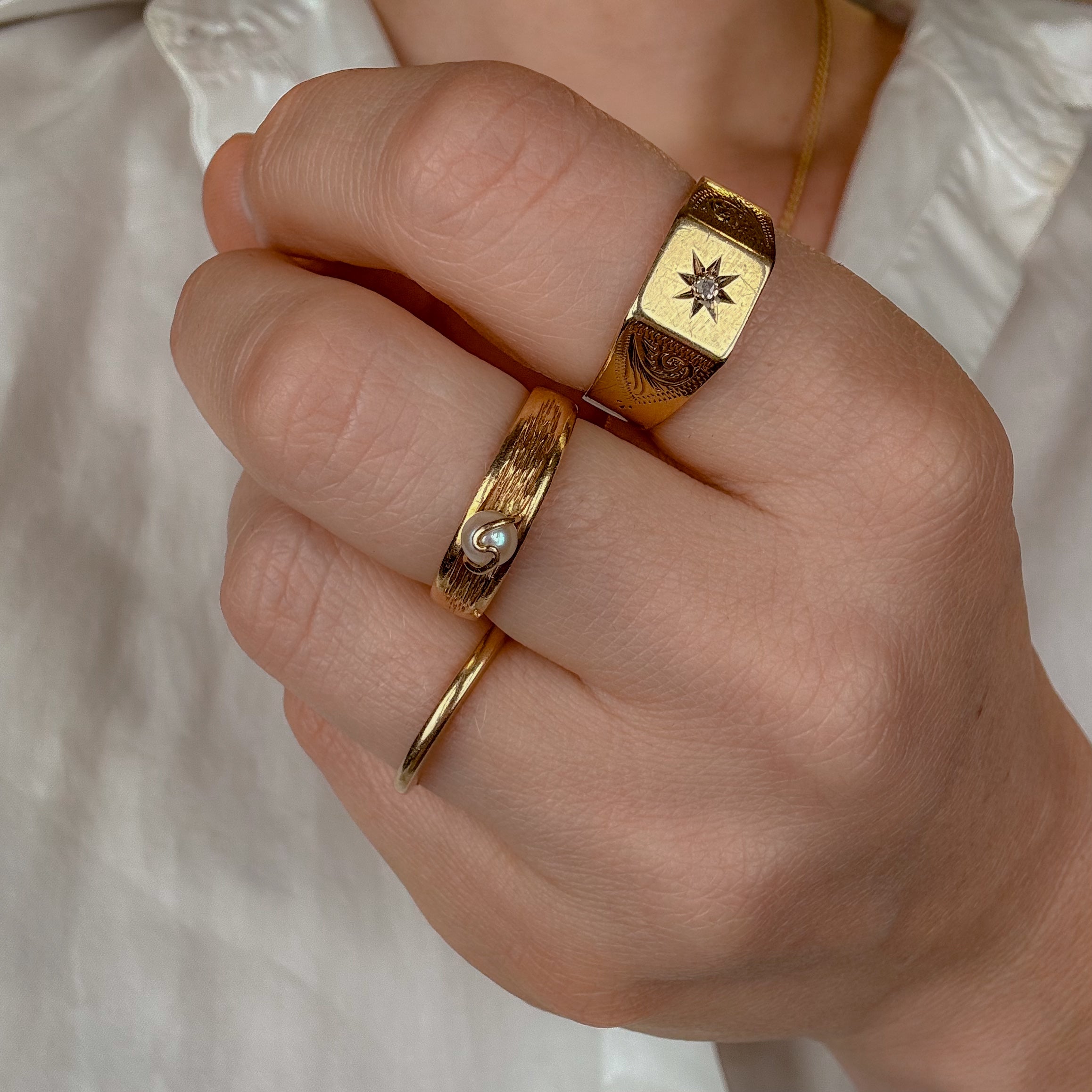Birks Wave Pearl Band