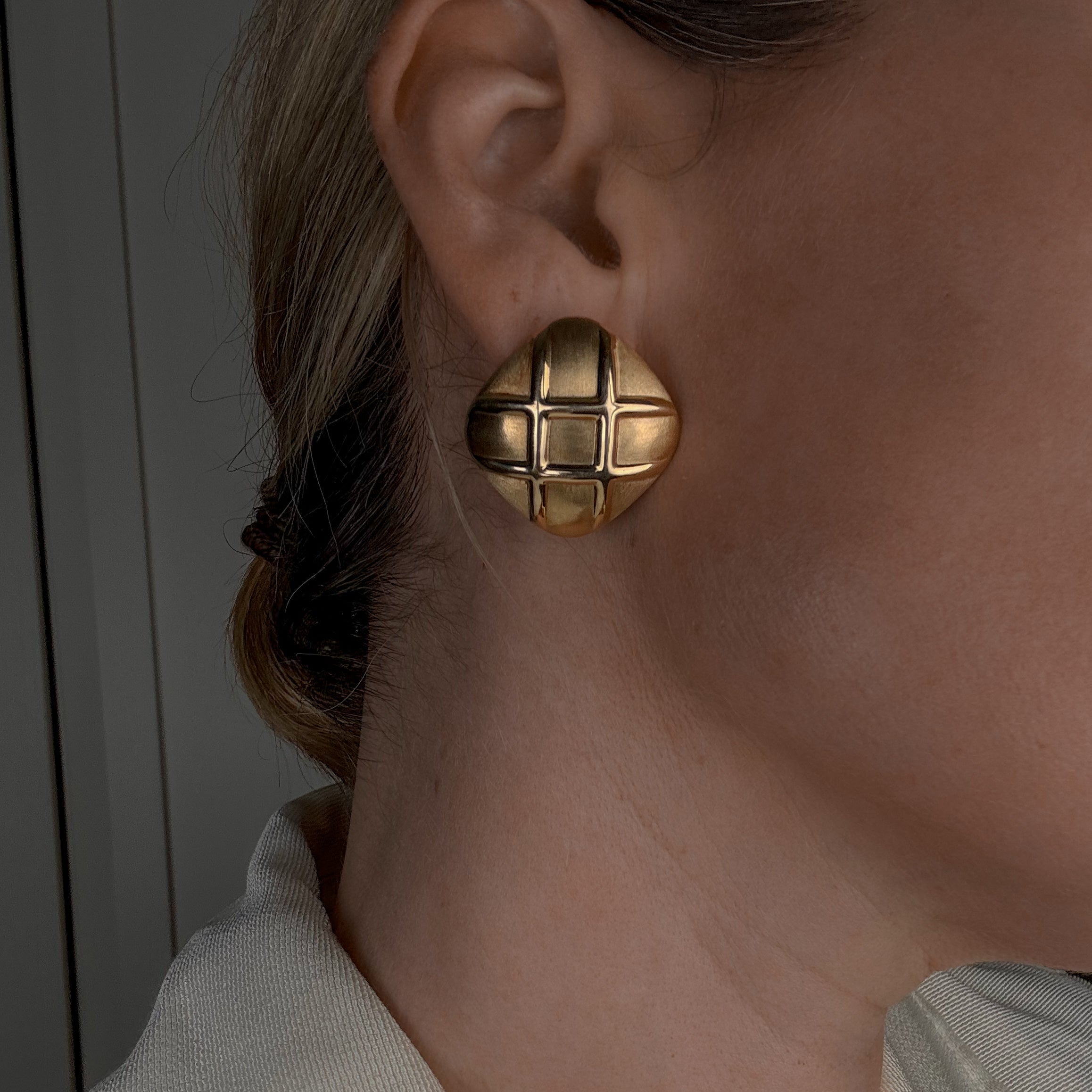 Retro Checkered Gold Stud Earrings