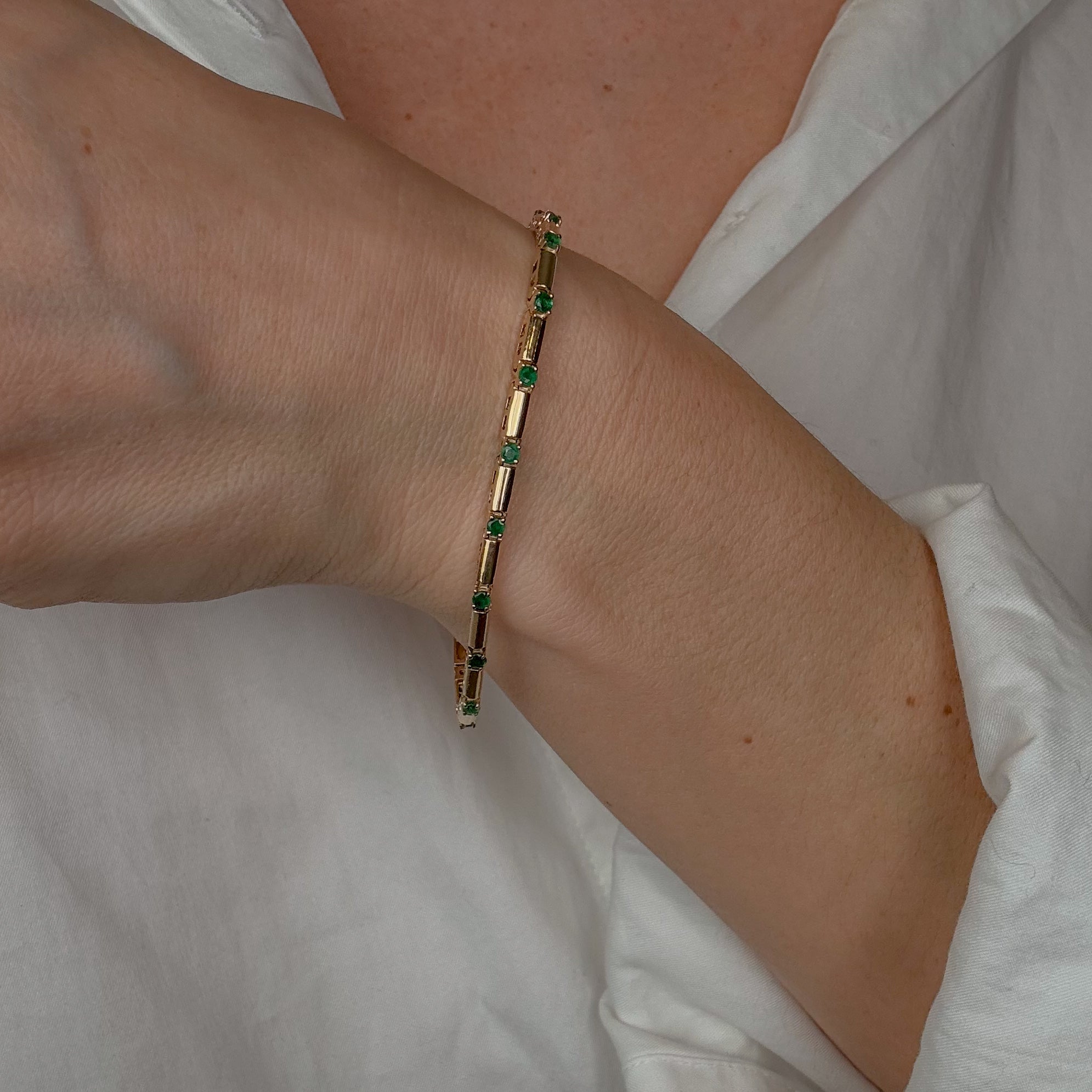 7" Gold Bar and Emerald Bracelet