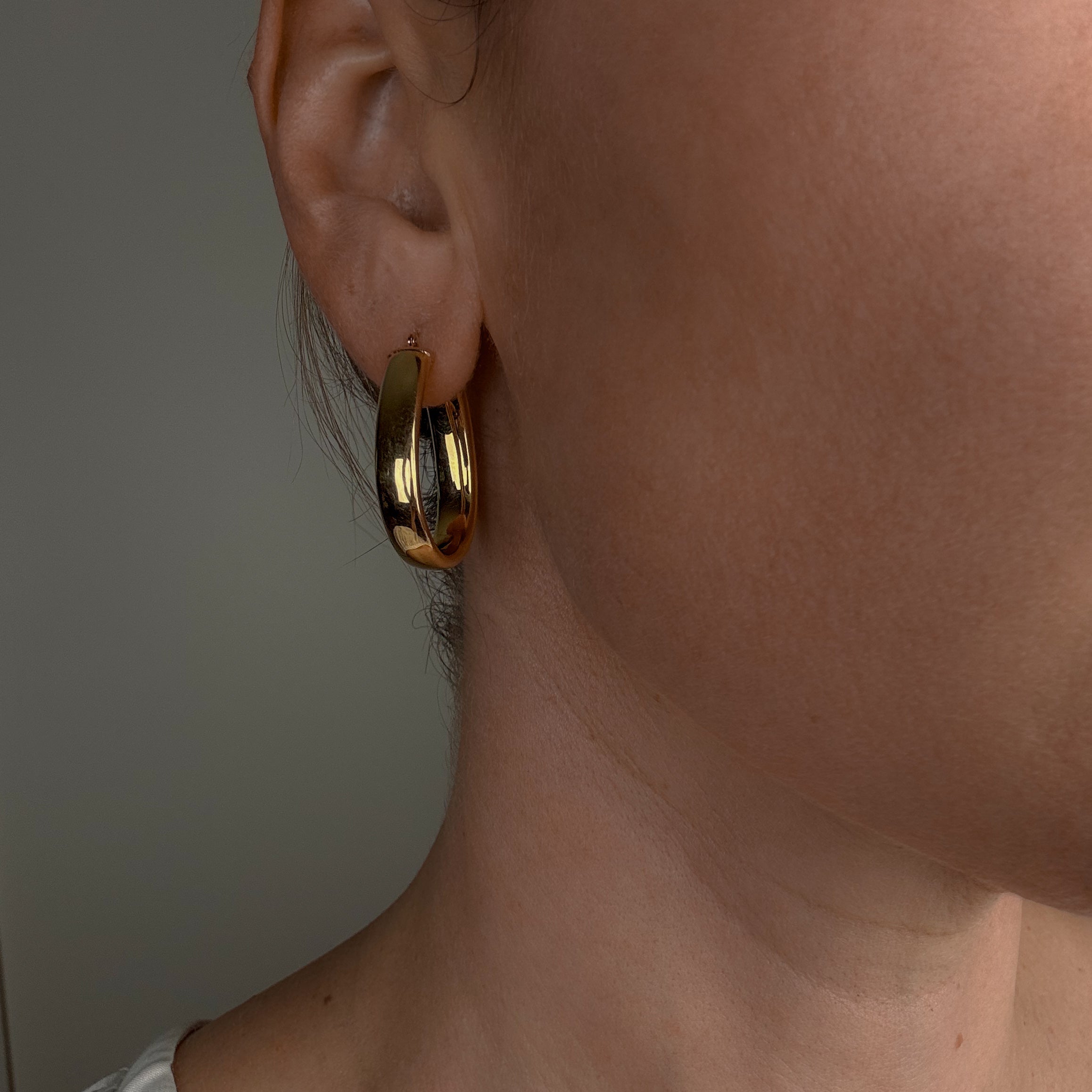 30.4 mm Oval Hoop Earrings