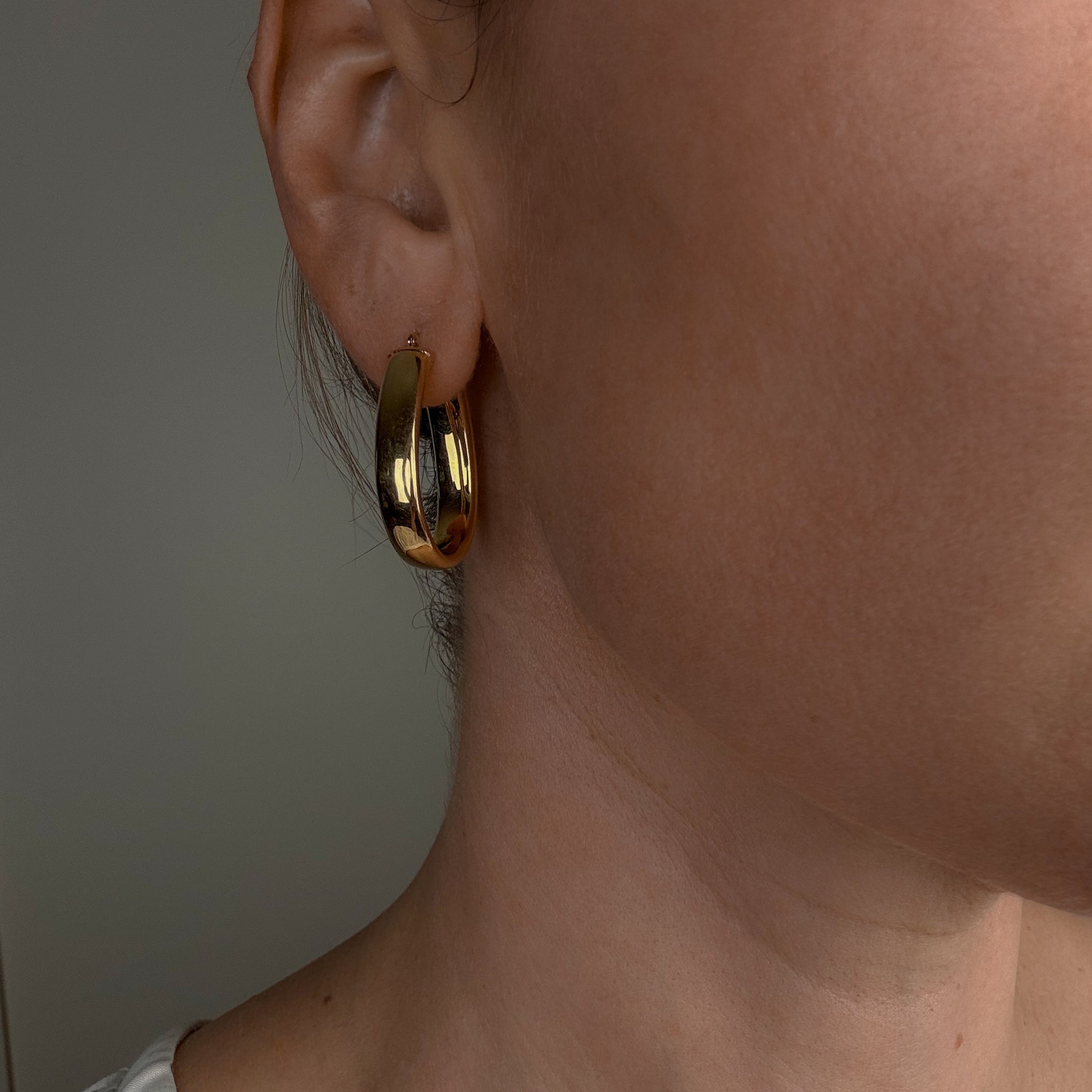 30.4 mm Oval Hoop Earrings