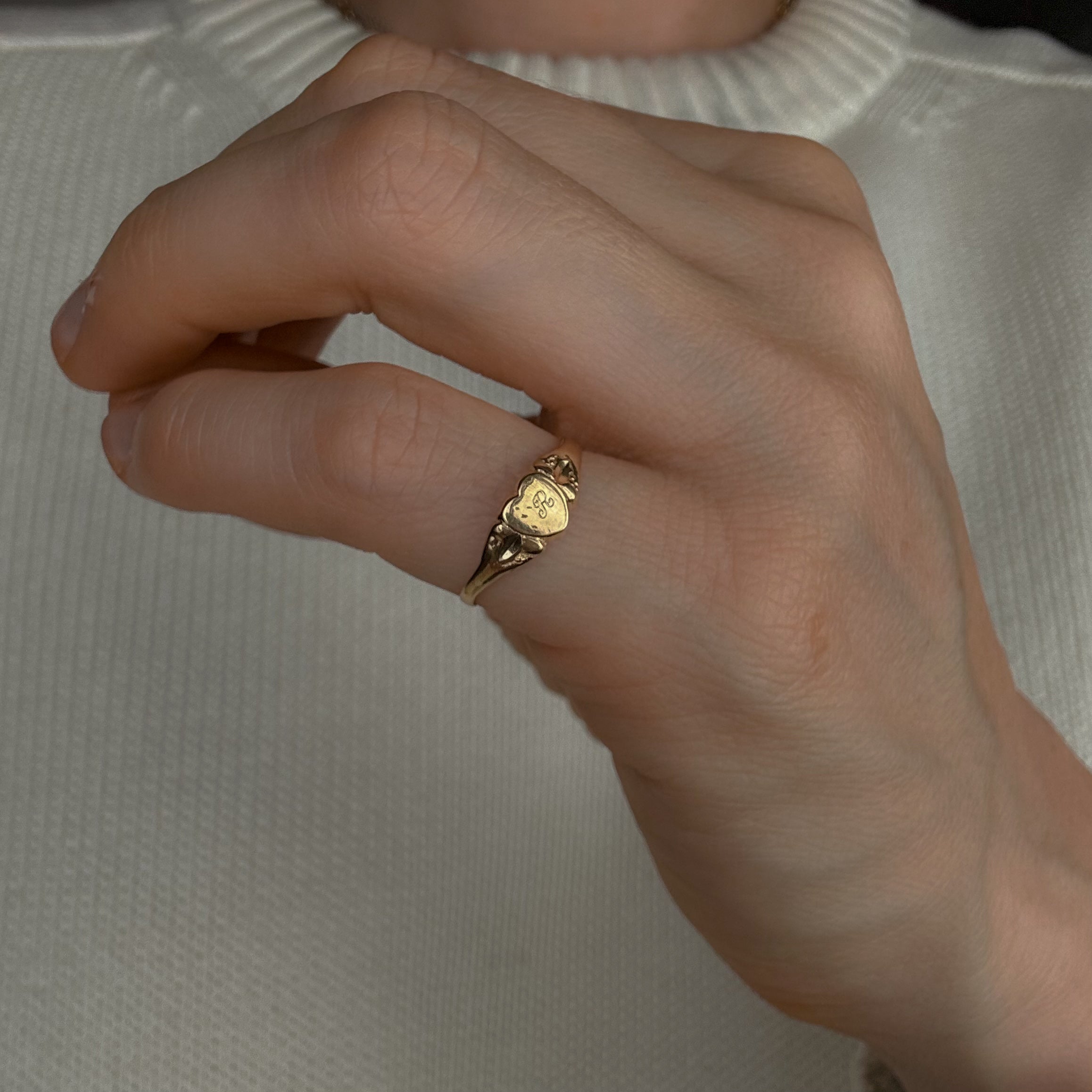 'R' Heart Signet Ring
