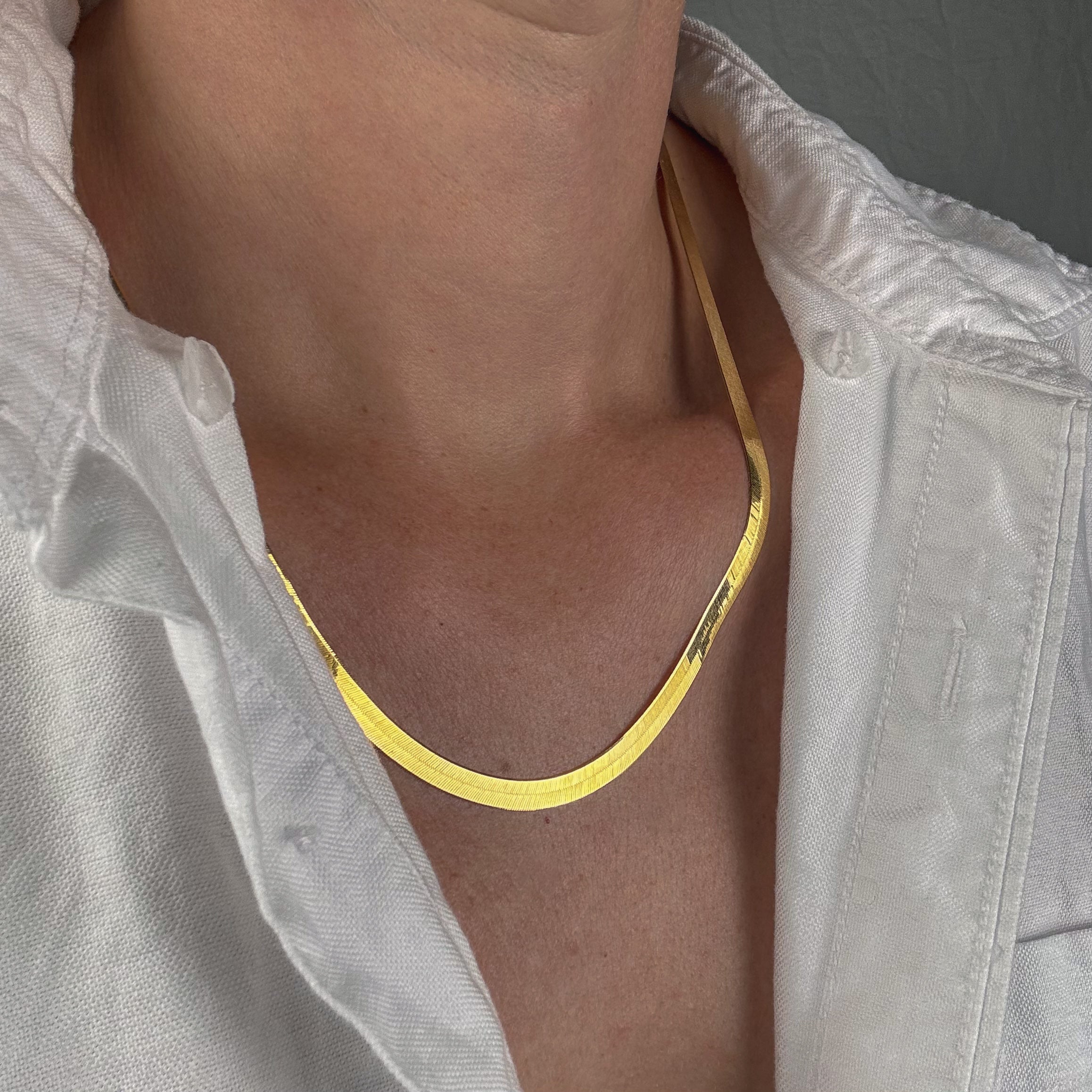 vintage 10k 20" Herringbone Necklace
