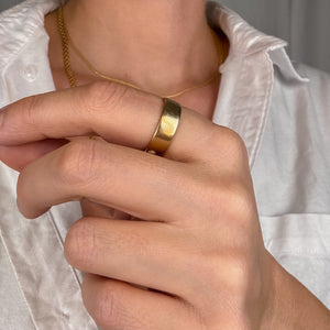 5.9 mm Gold Band