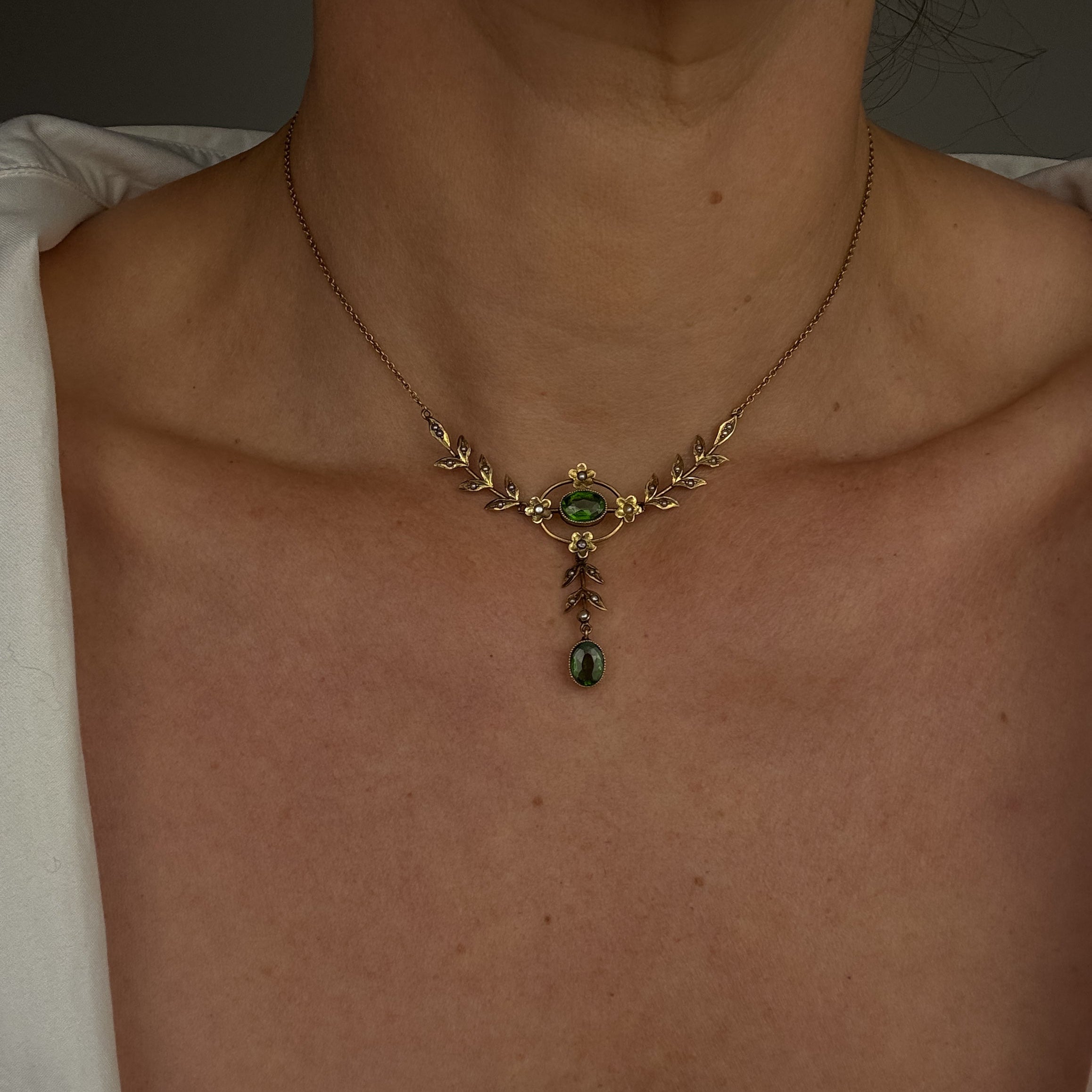 15" Edwardian Garnet and Pearl Necklace