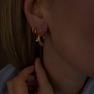 22.5mm Twist Detail Hoops