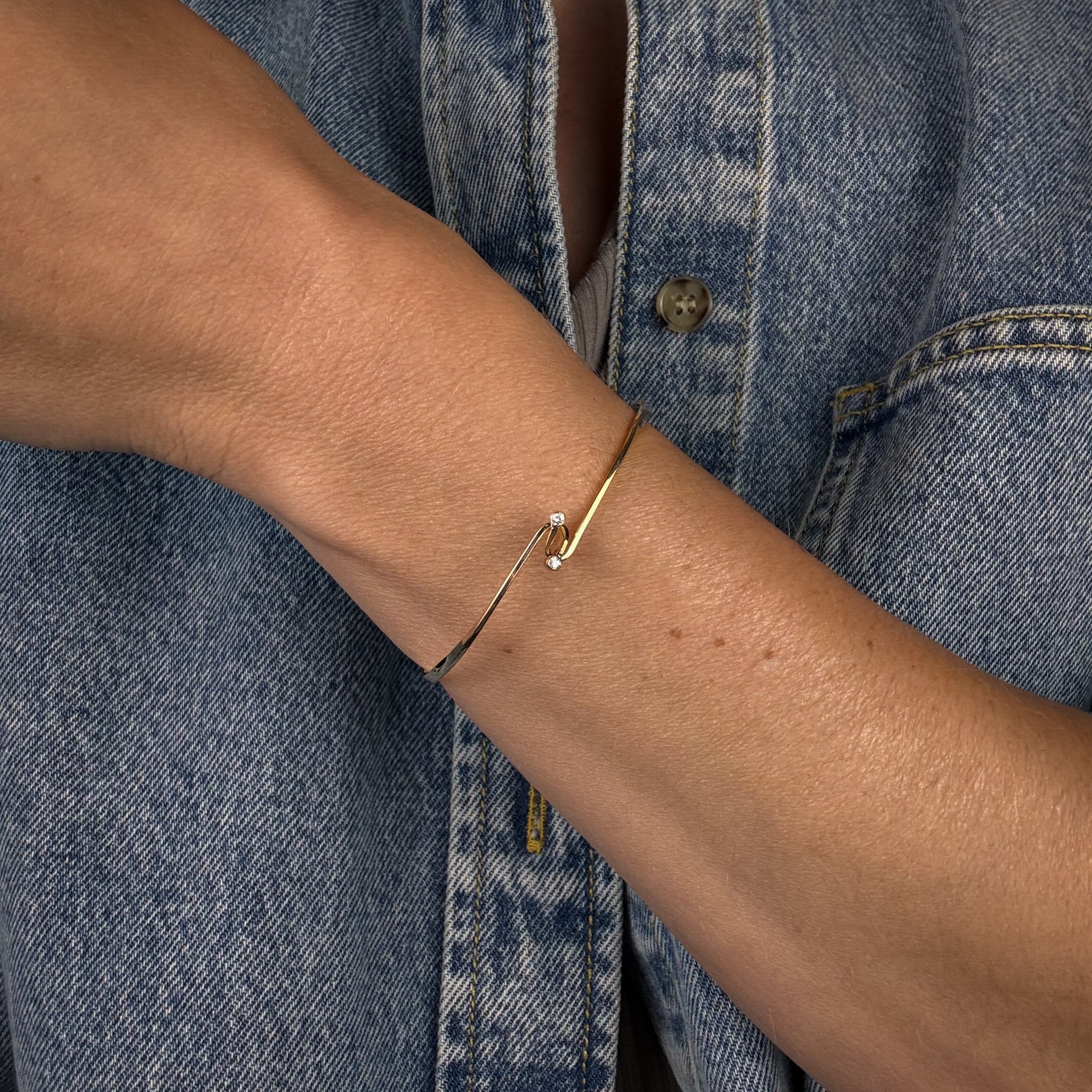 54.7mm Double Diamond Bangle