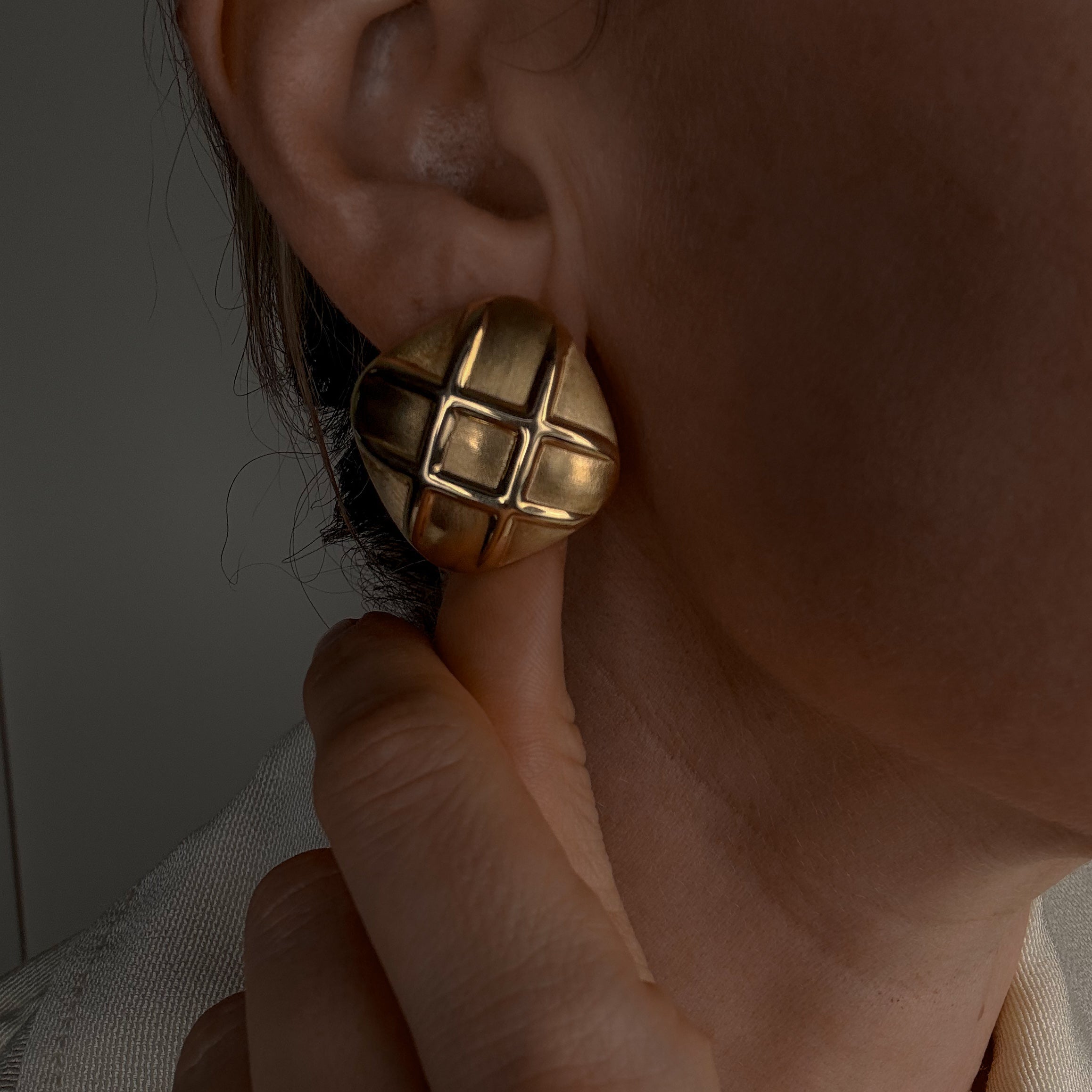 Retro Checkered Gold Stud Earrings