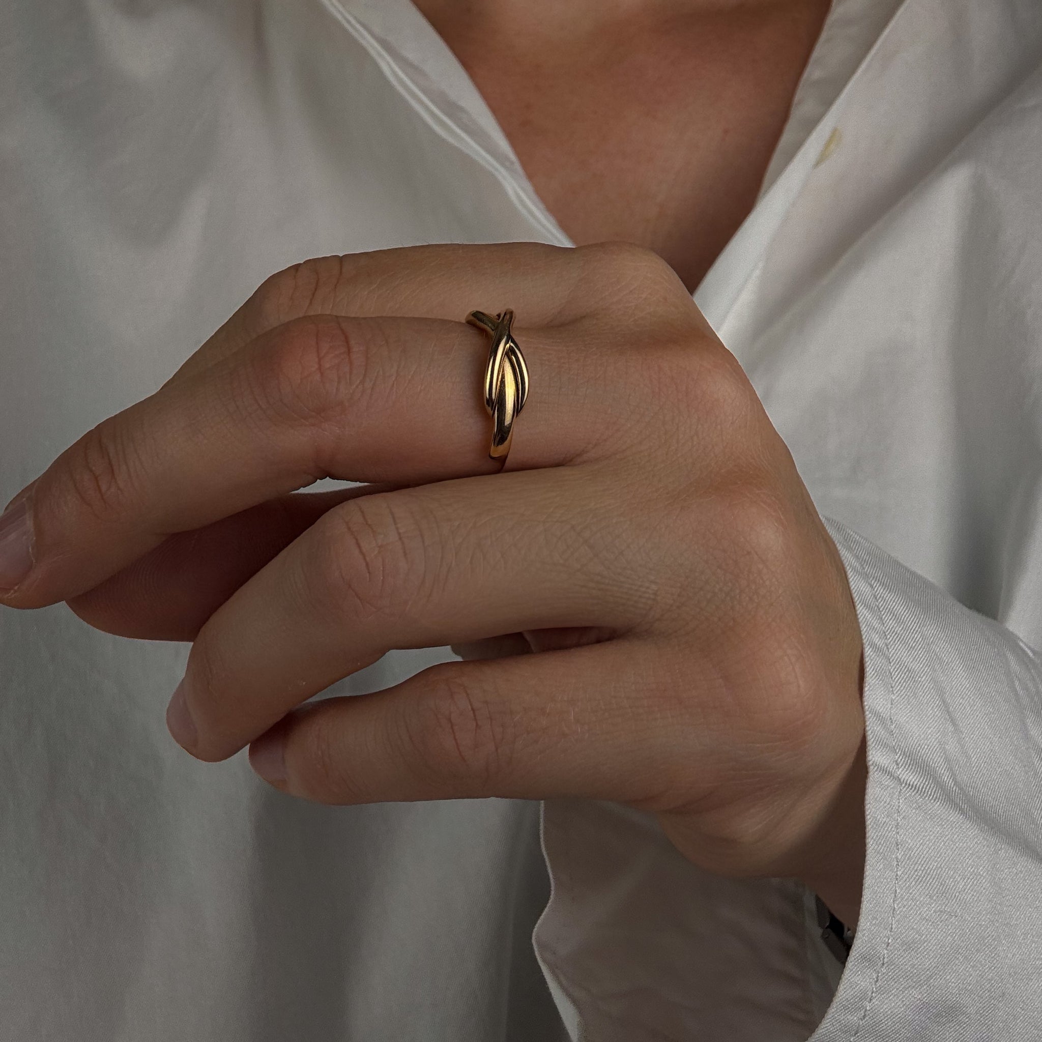 Infinity Link Ring