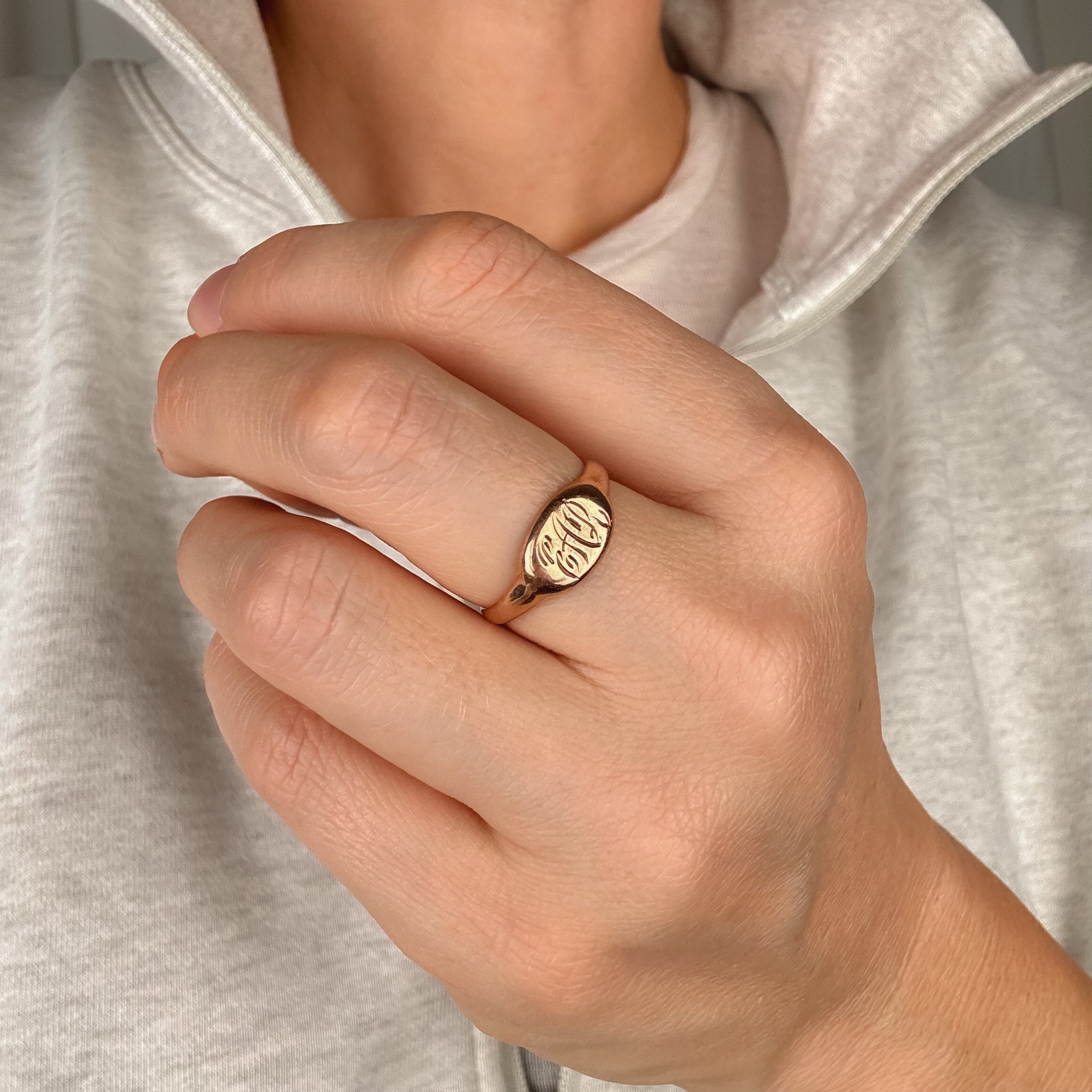 Antique British 'EAR' Signet Ring