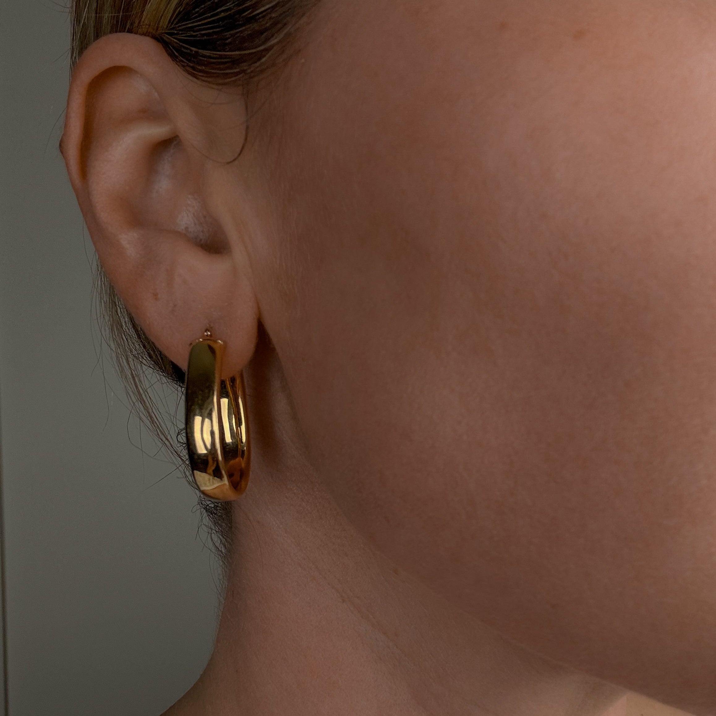 30.4 mm Oval Hoop Earrings