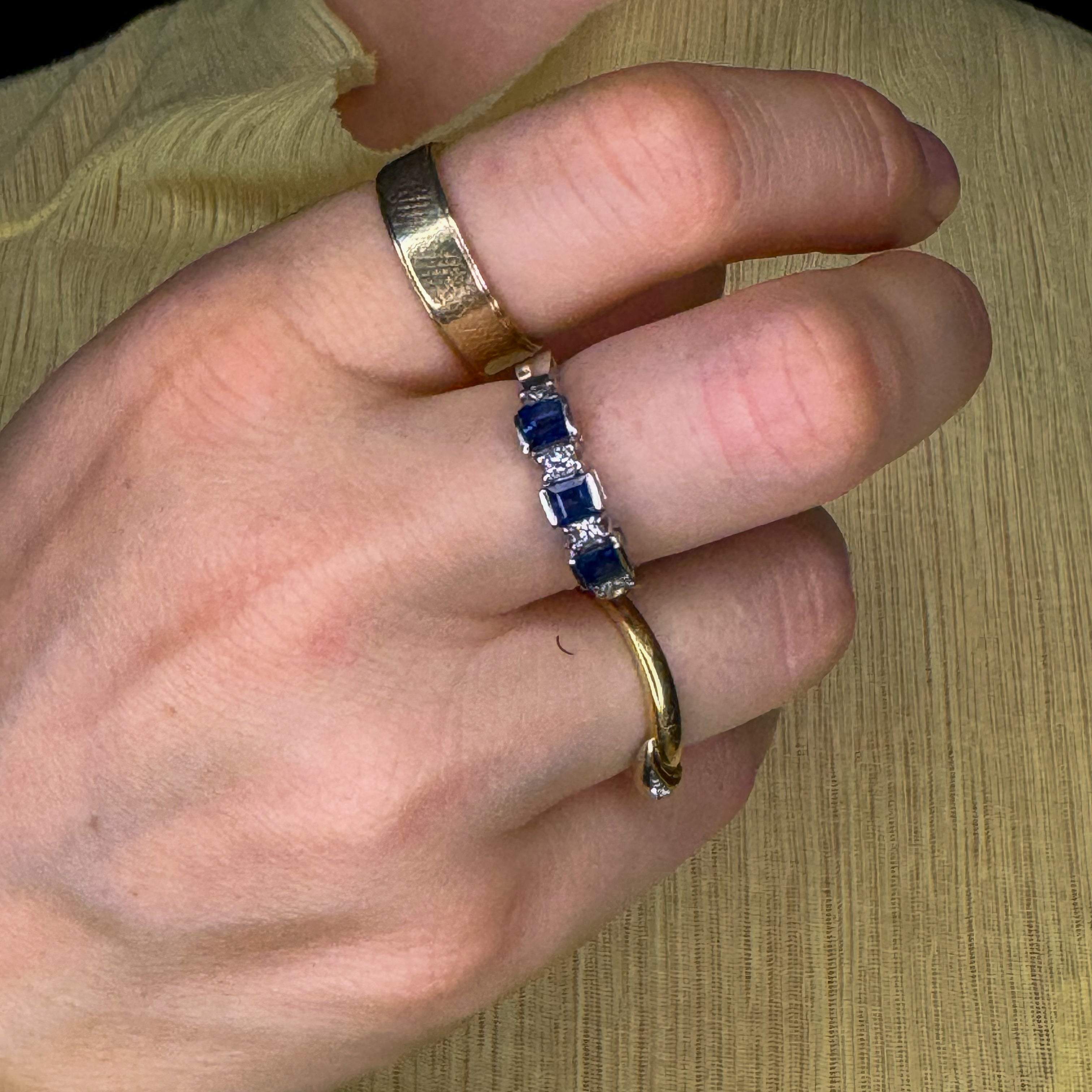 vintage 14k gold White Gold Sapphire Trilogy Ring