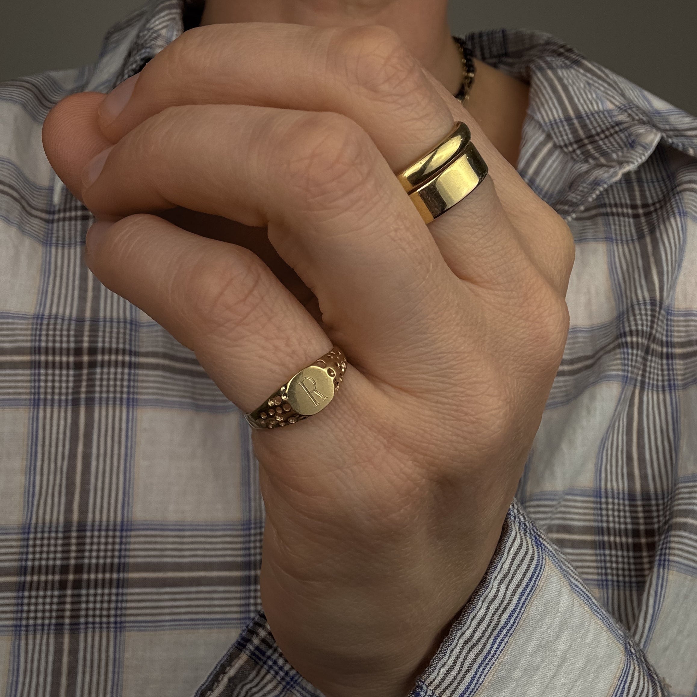 'R' Signet Ring