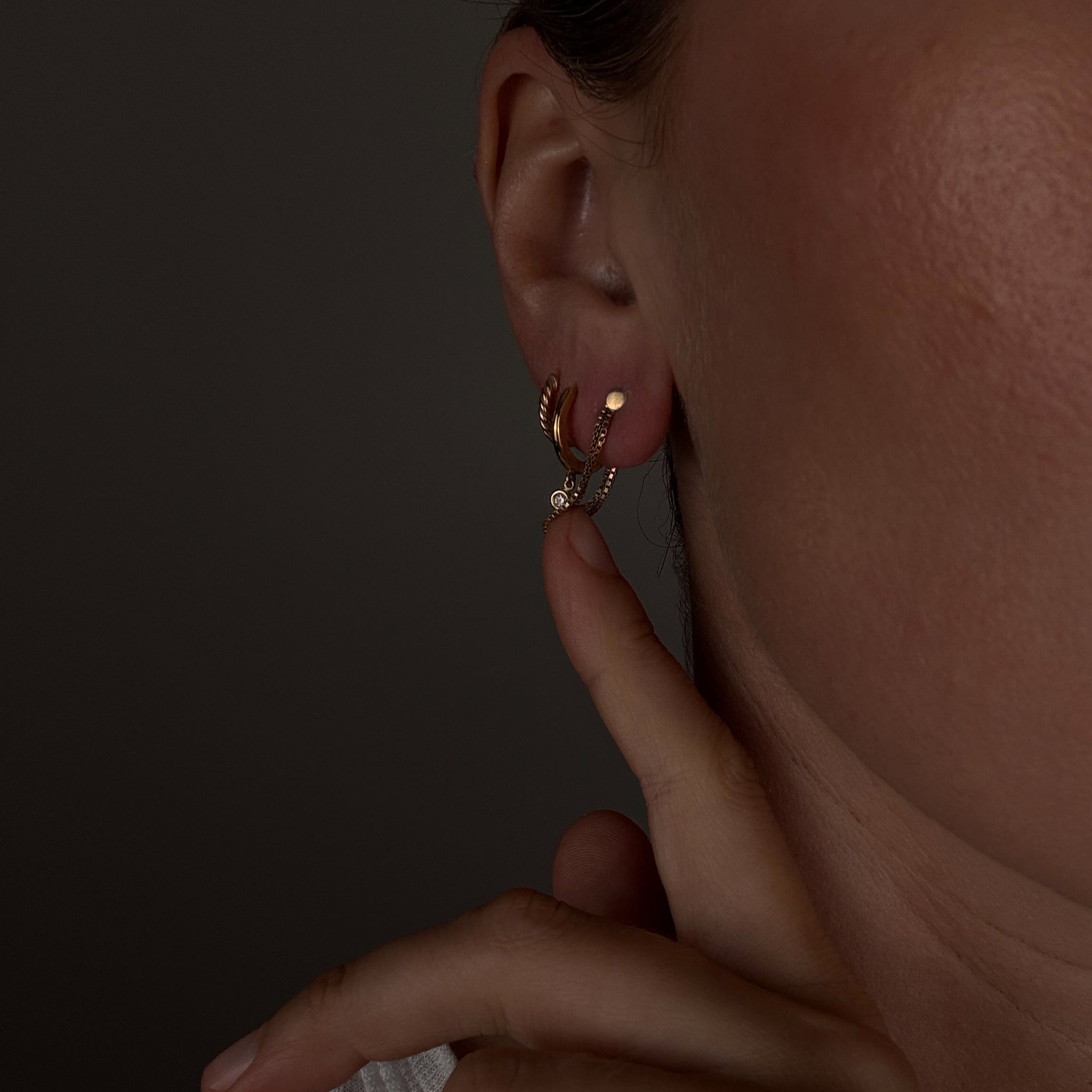 Double Box Chain Hoops