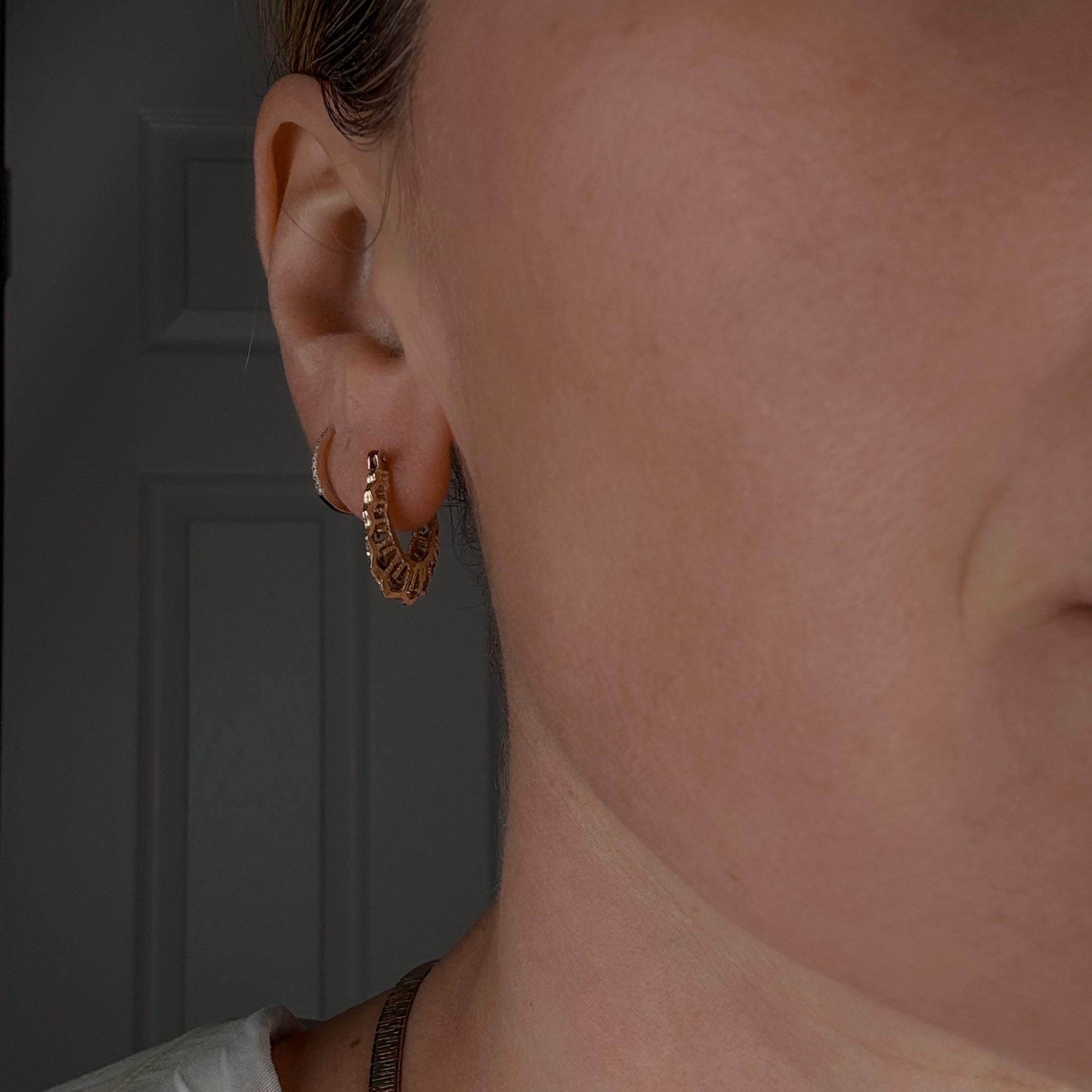 22.1 mm Filigree Hoop Earrings