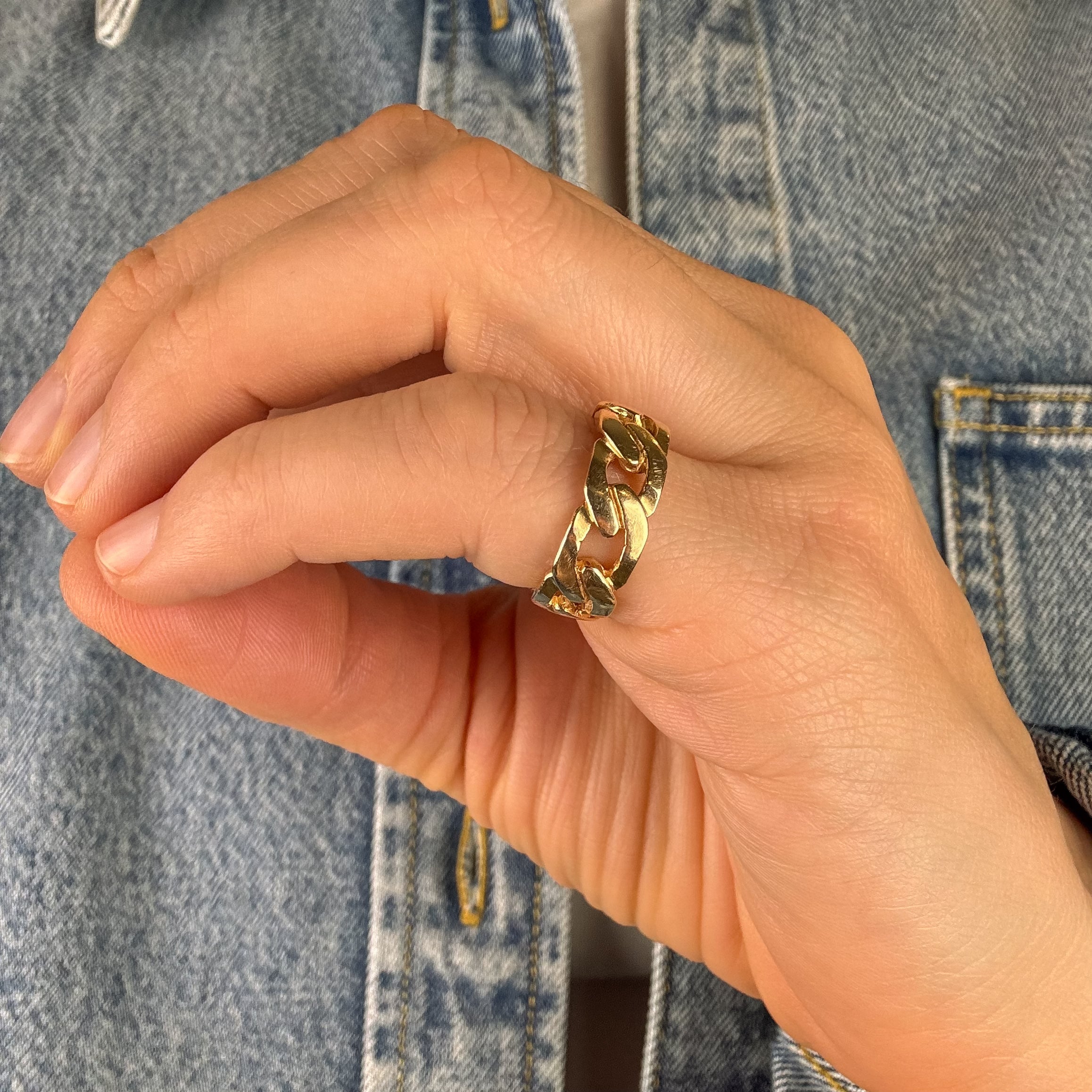 Chain Link Gold Band