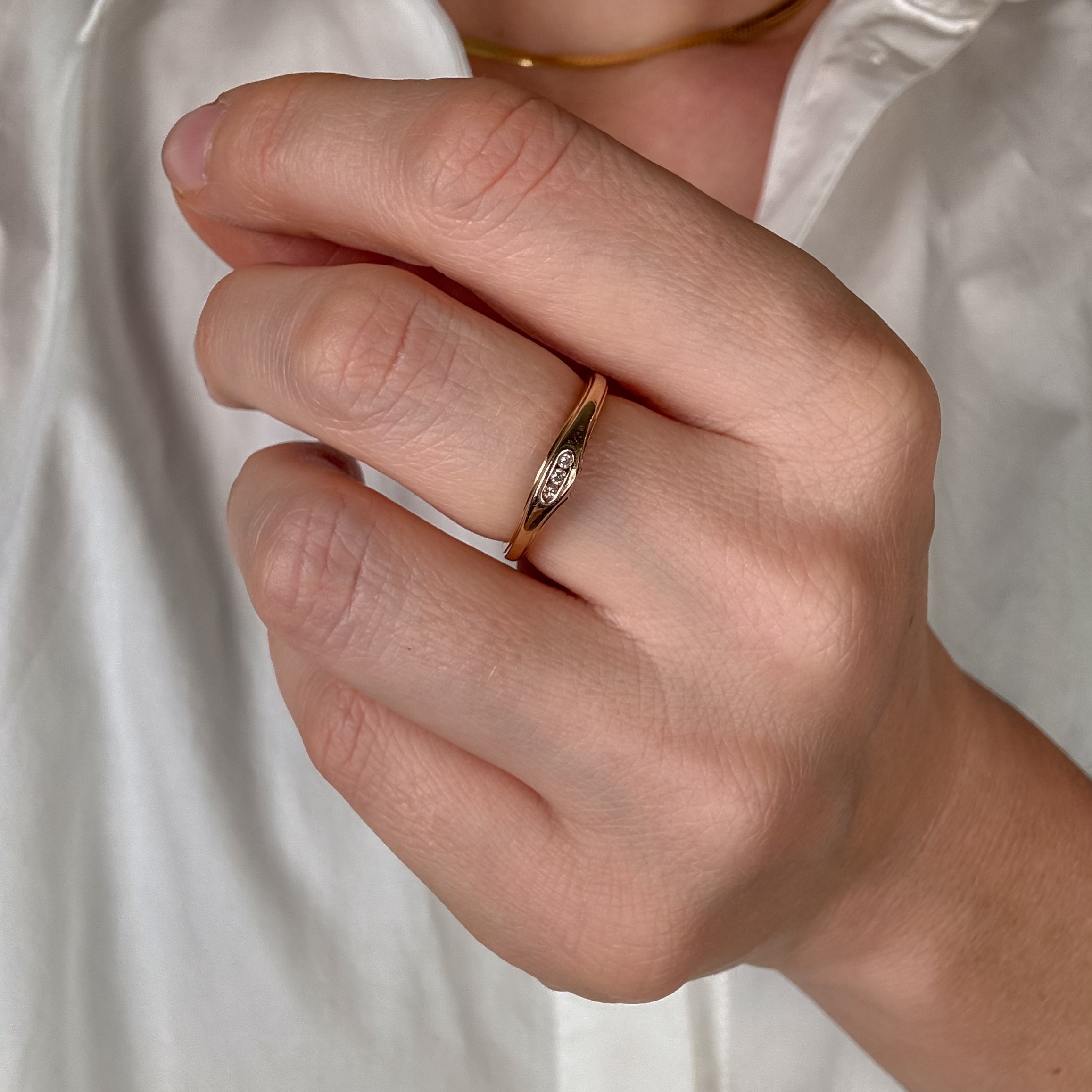 Dainty Diamond Trilogy Ring