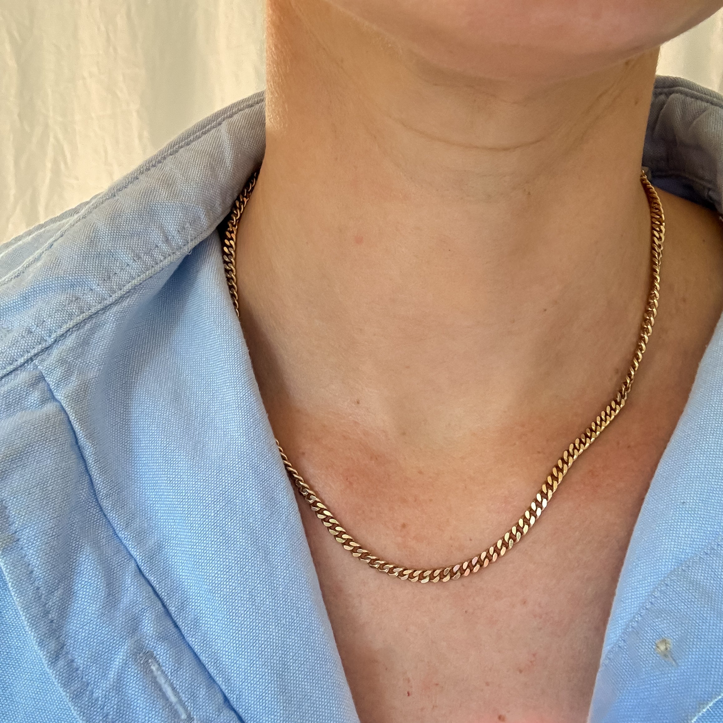 18" Weighty Gold Curb Necklace