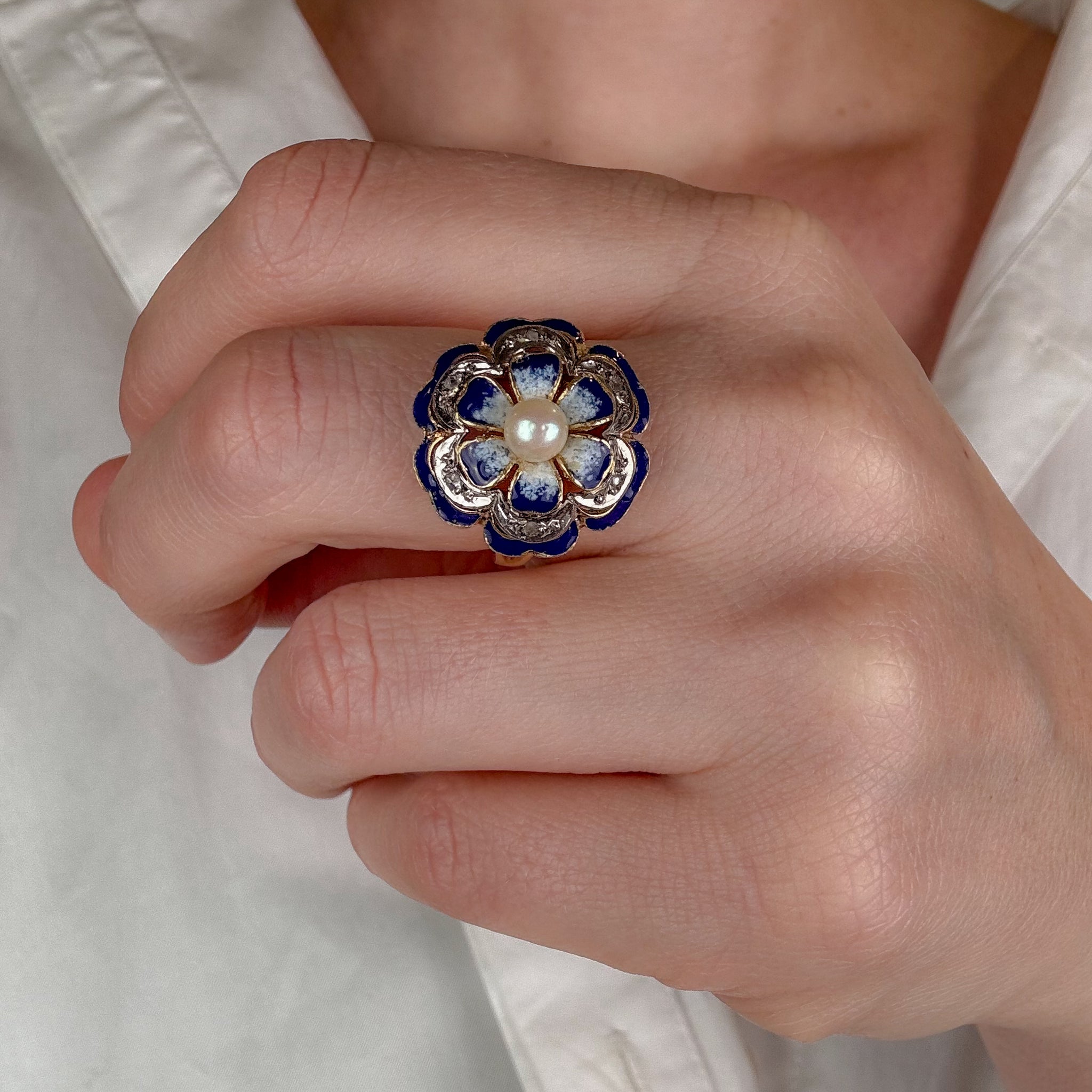 Flower Enamel Diamond and Pearl Ring