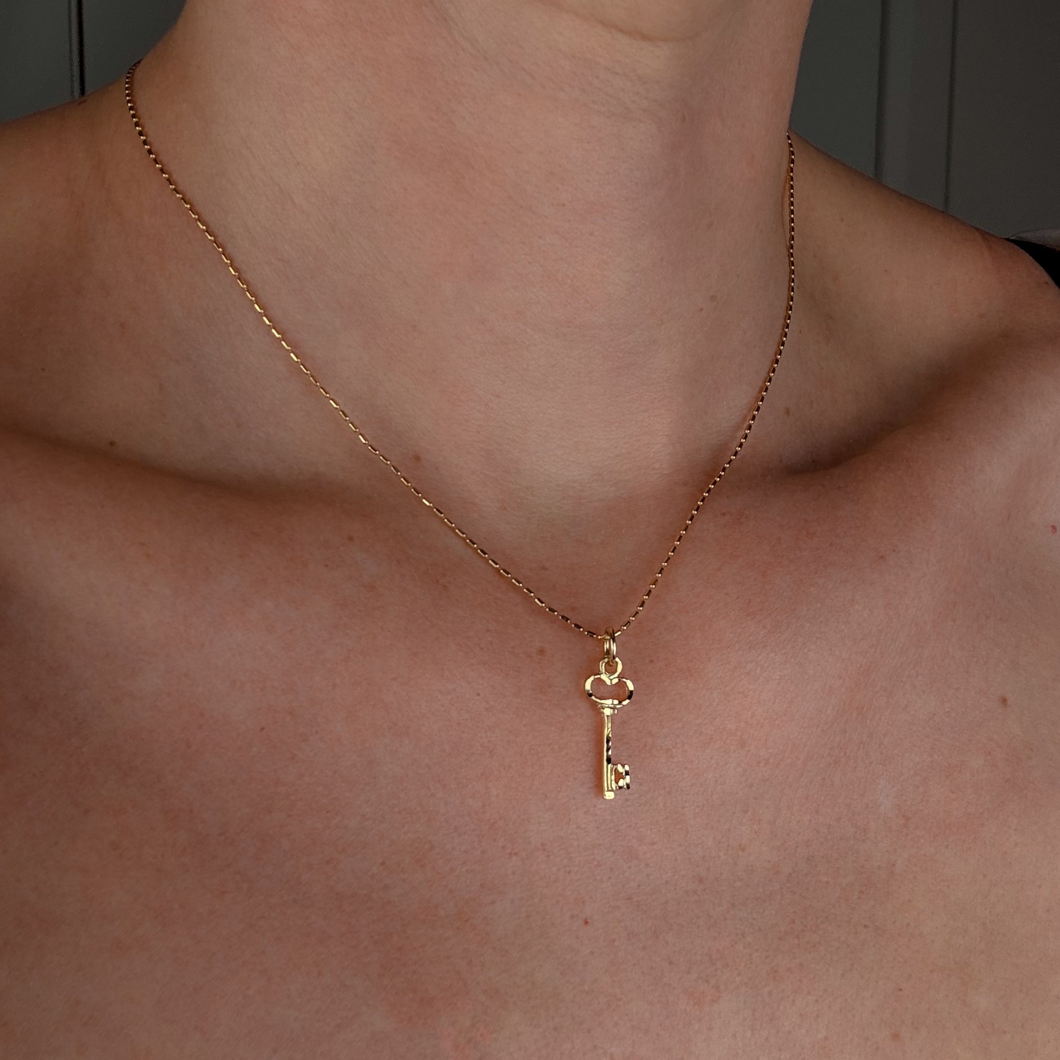 Sparkling Key Charm