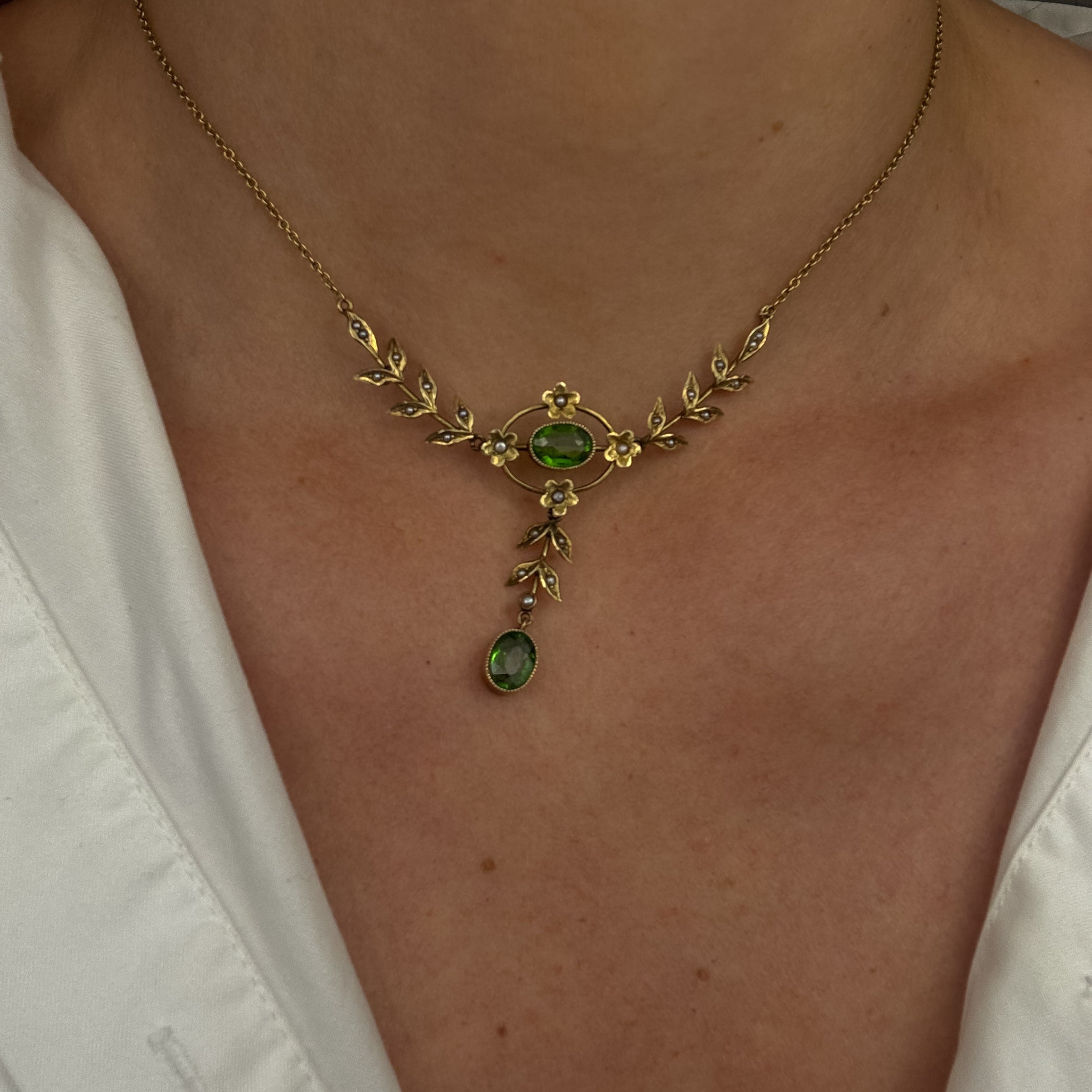15" Edwardian Garnet and Pearl Necklace