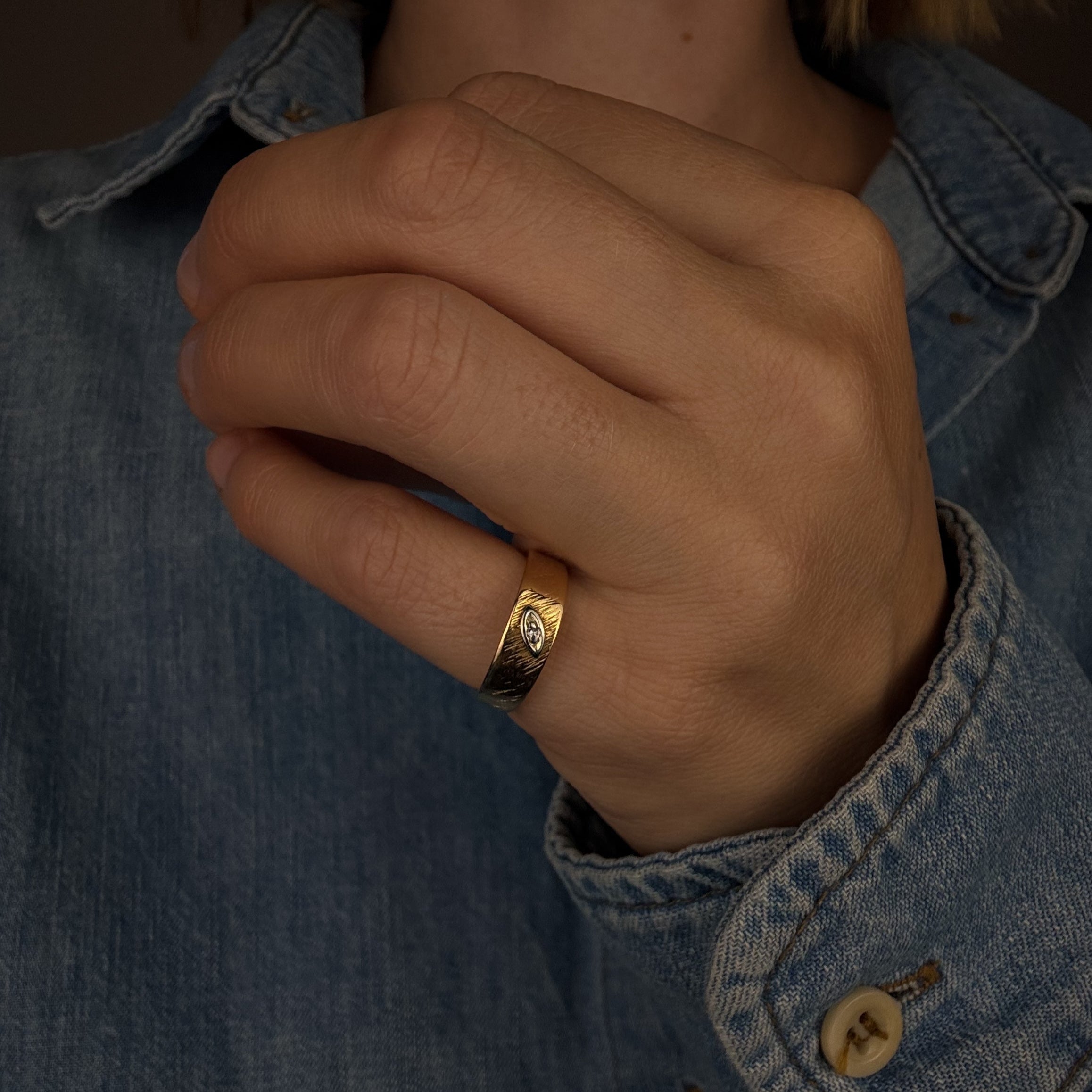 Marquise Detail Diamond Band