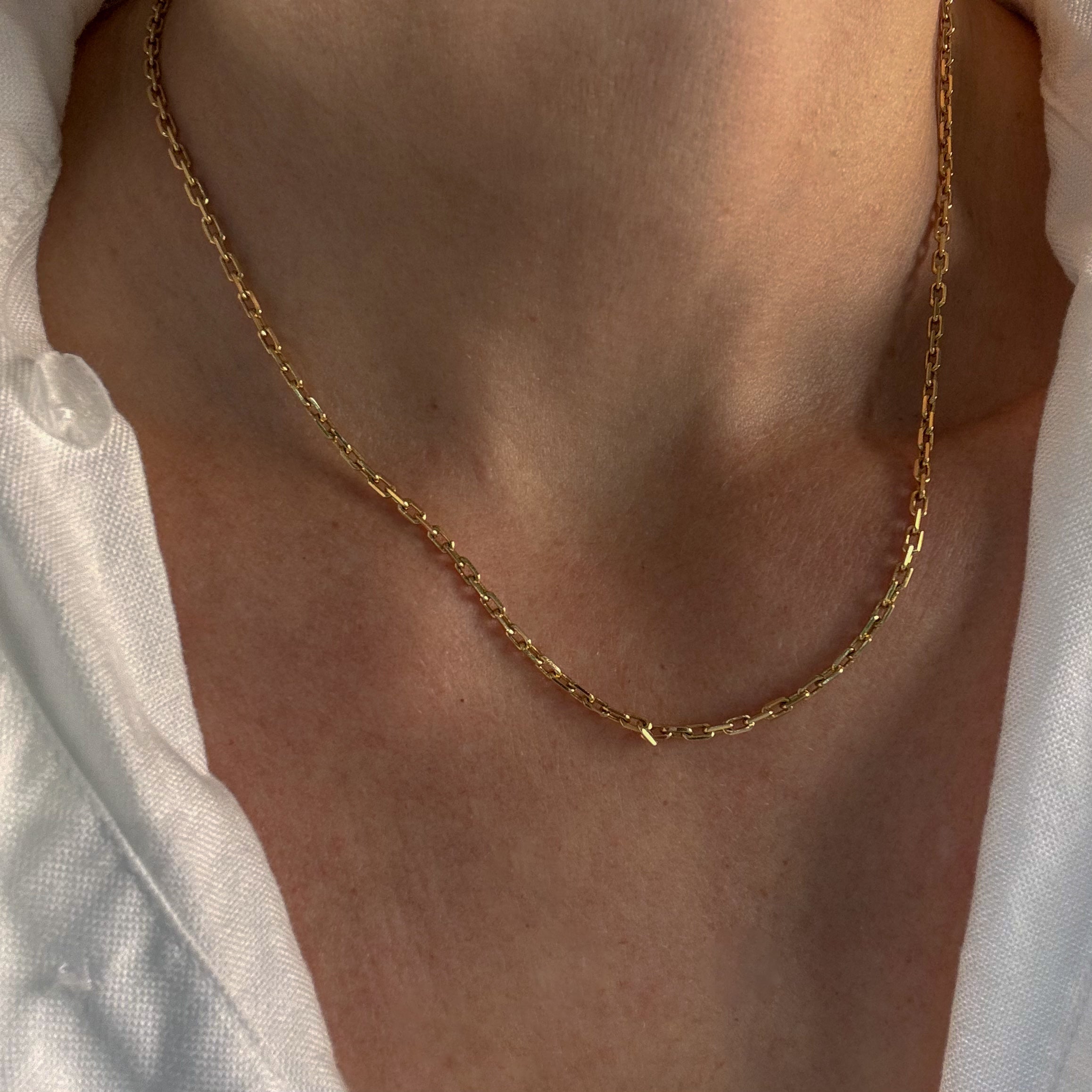 18.5" Cable Link Chain Necklace